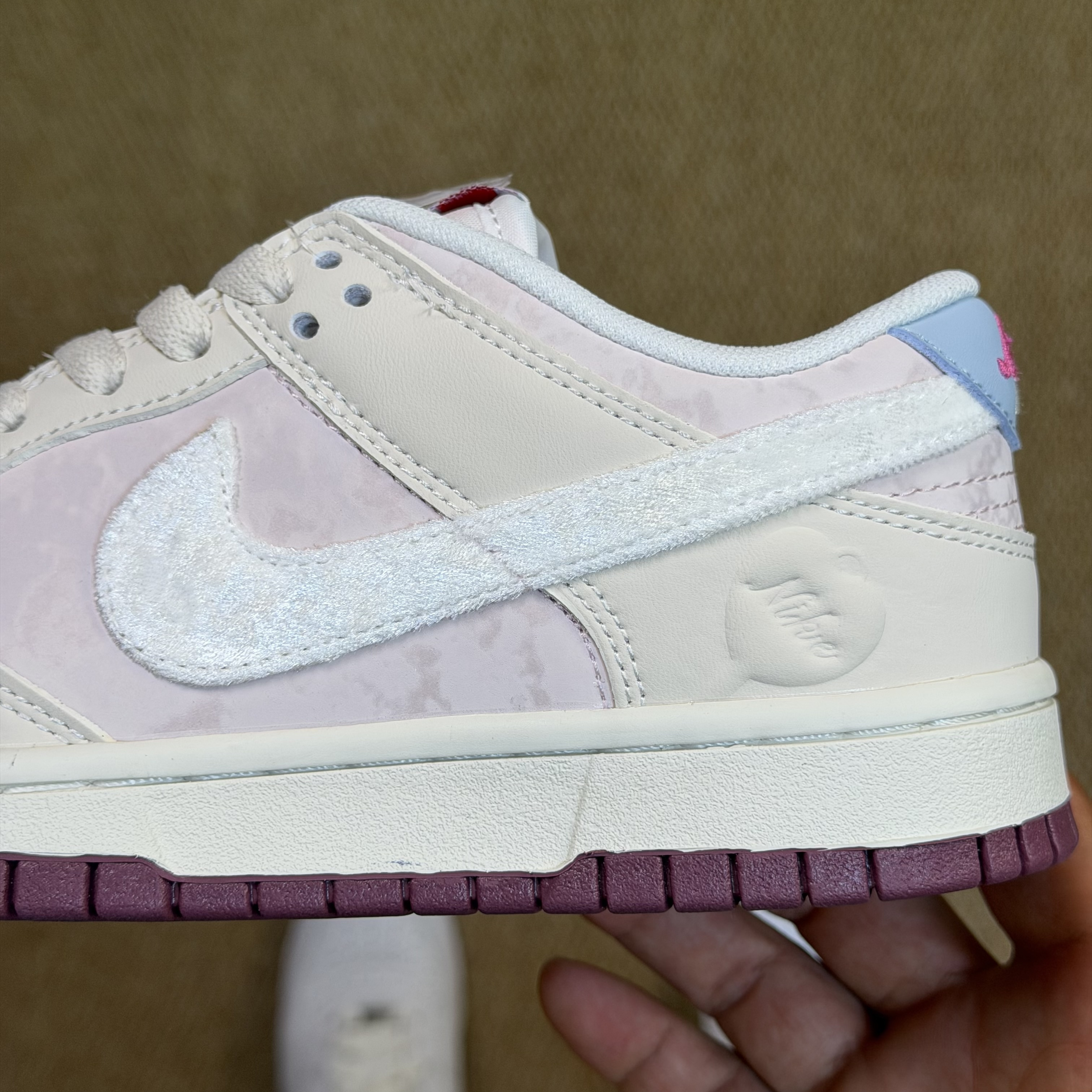 Nike Dunk Low "Valentine’s Day" IQ1145-610