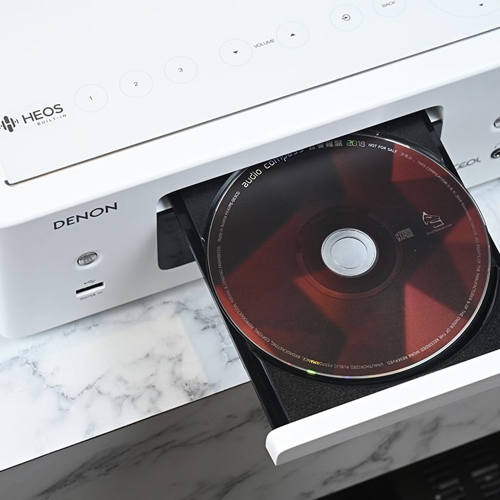 Denon CEOL N-12 Mini all-in-one Hi-Fi system with CD player, radio, Powered by HEOS™