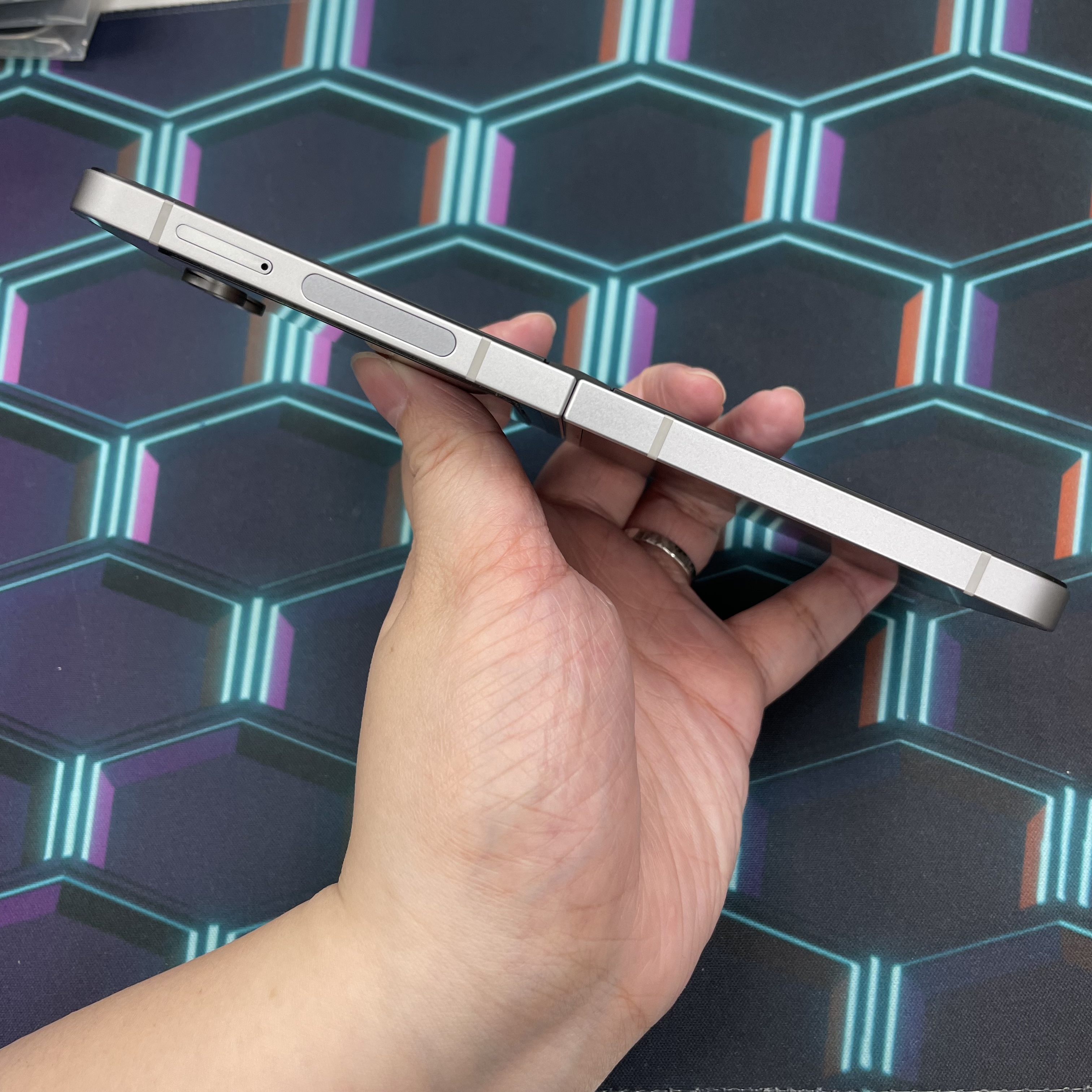 *6031 Galaxy Z Flip 6 美版 全新質素 12+512GB 銀色 sliver