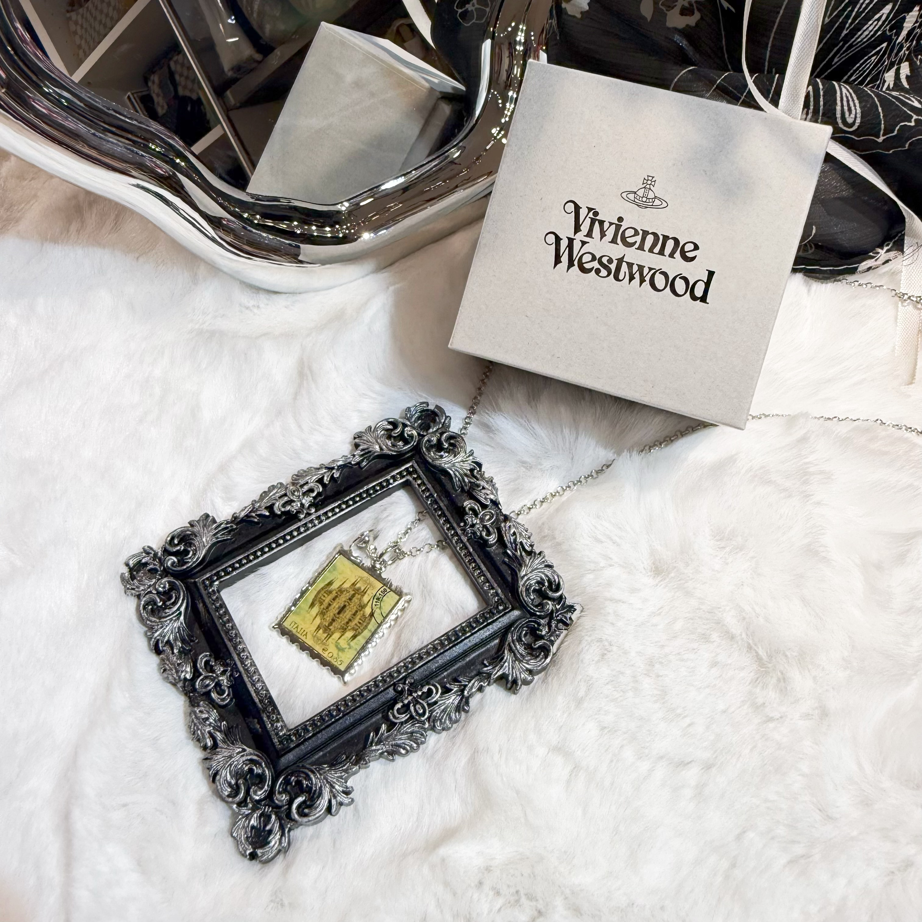 Vivienne Westwood stamp necklace milan
