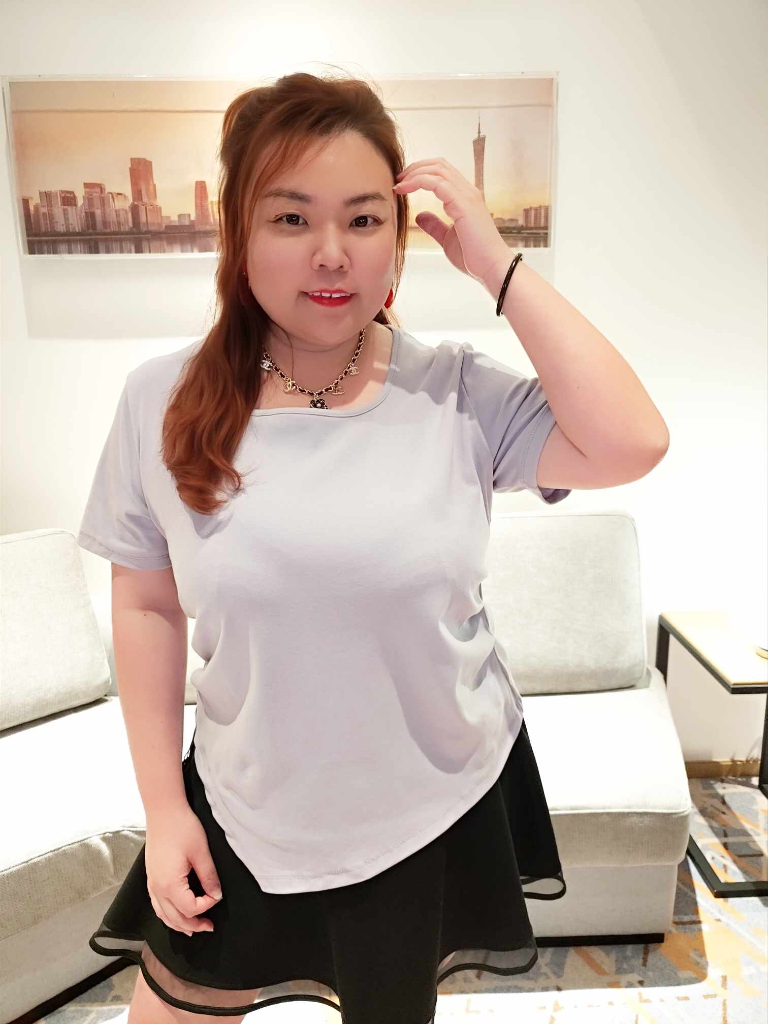 YCE05 931 方领显瘦收腰不规则上衣