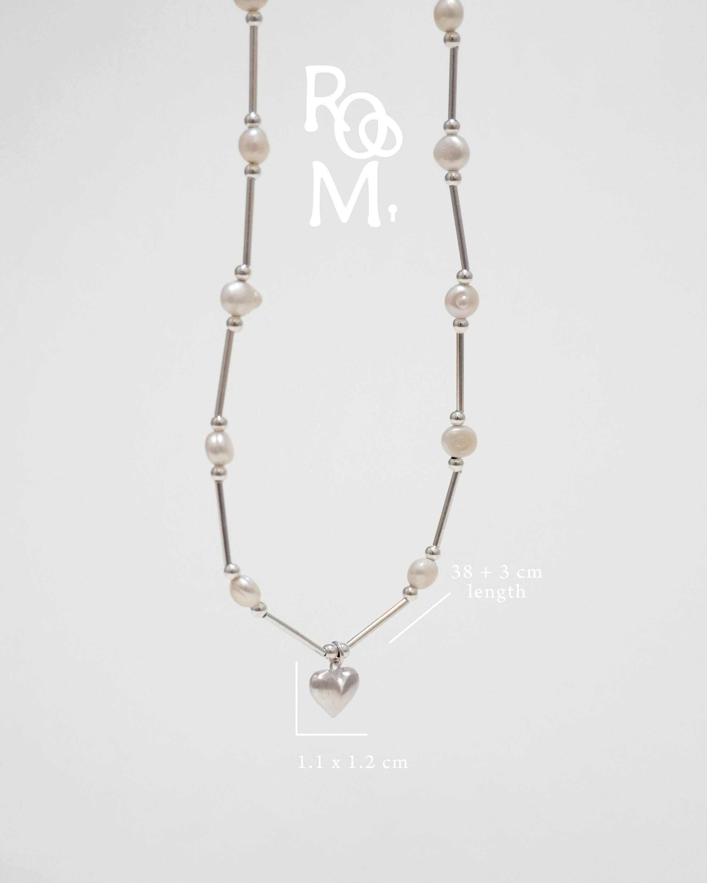 Unique Irregular Pearl Necklace