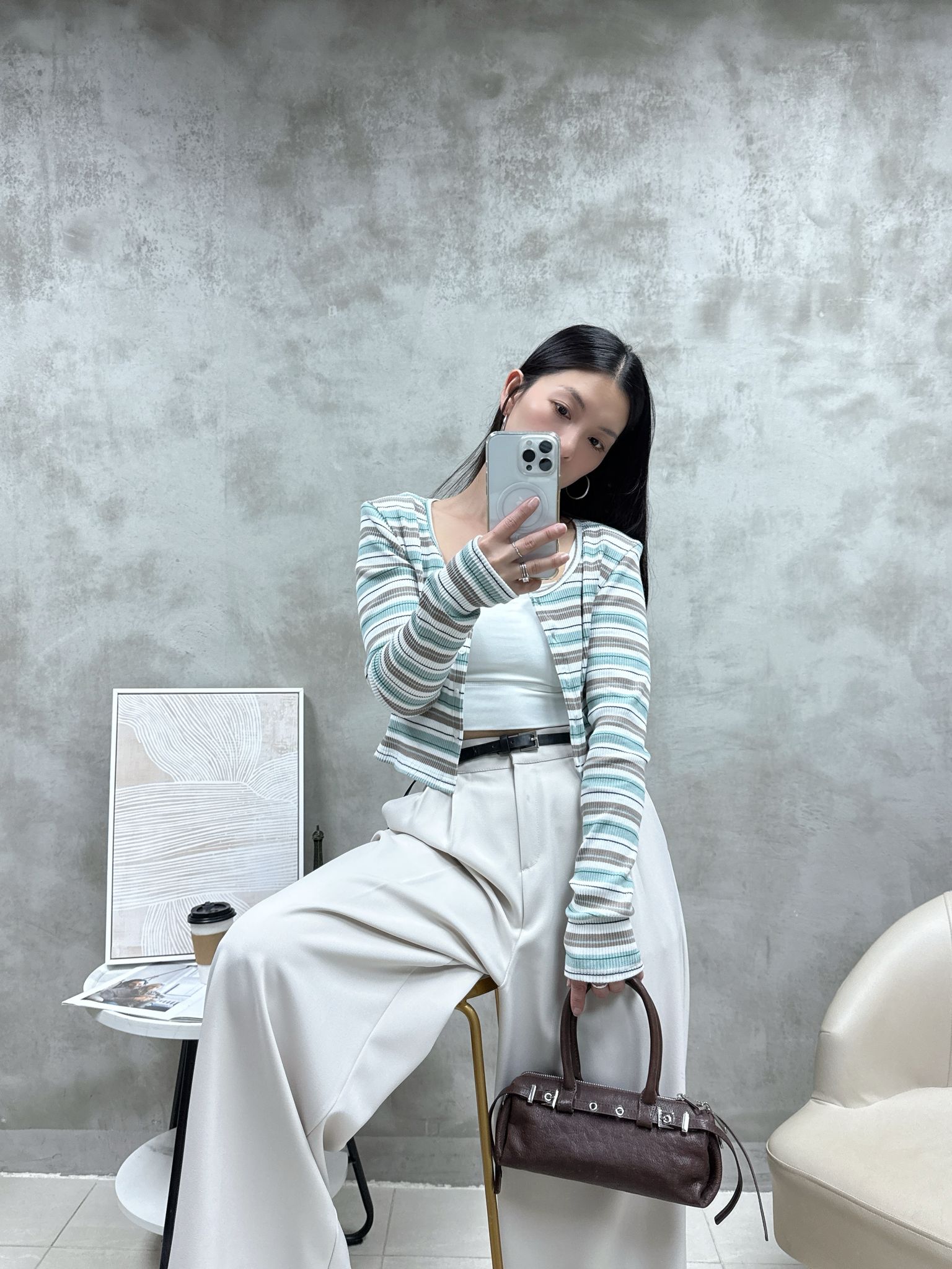 C04 拼色橫紋外套