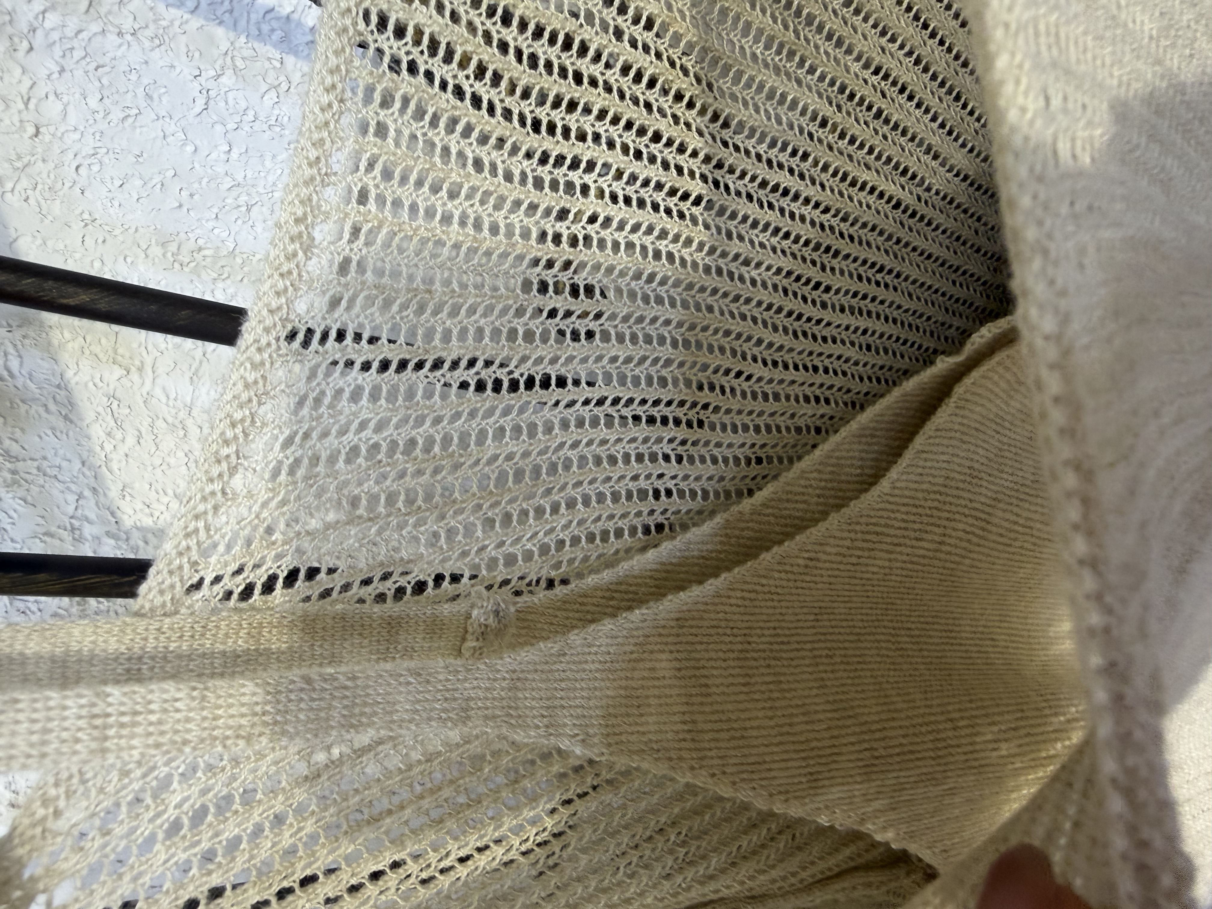 米色針織鏤空上衣套set