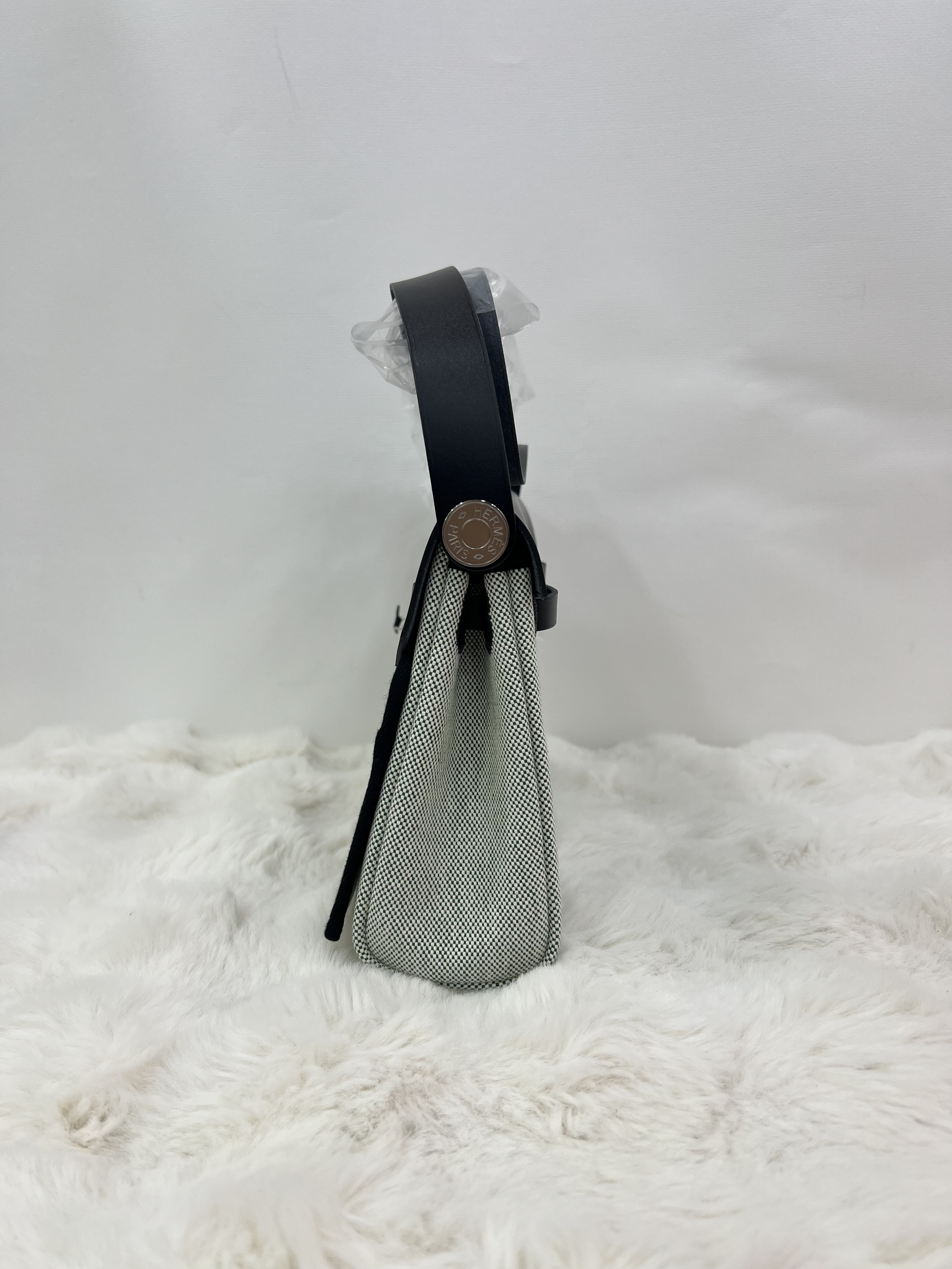 Pre-owned Hermes Herbag / Stamp G / Product Code: 080924