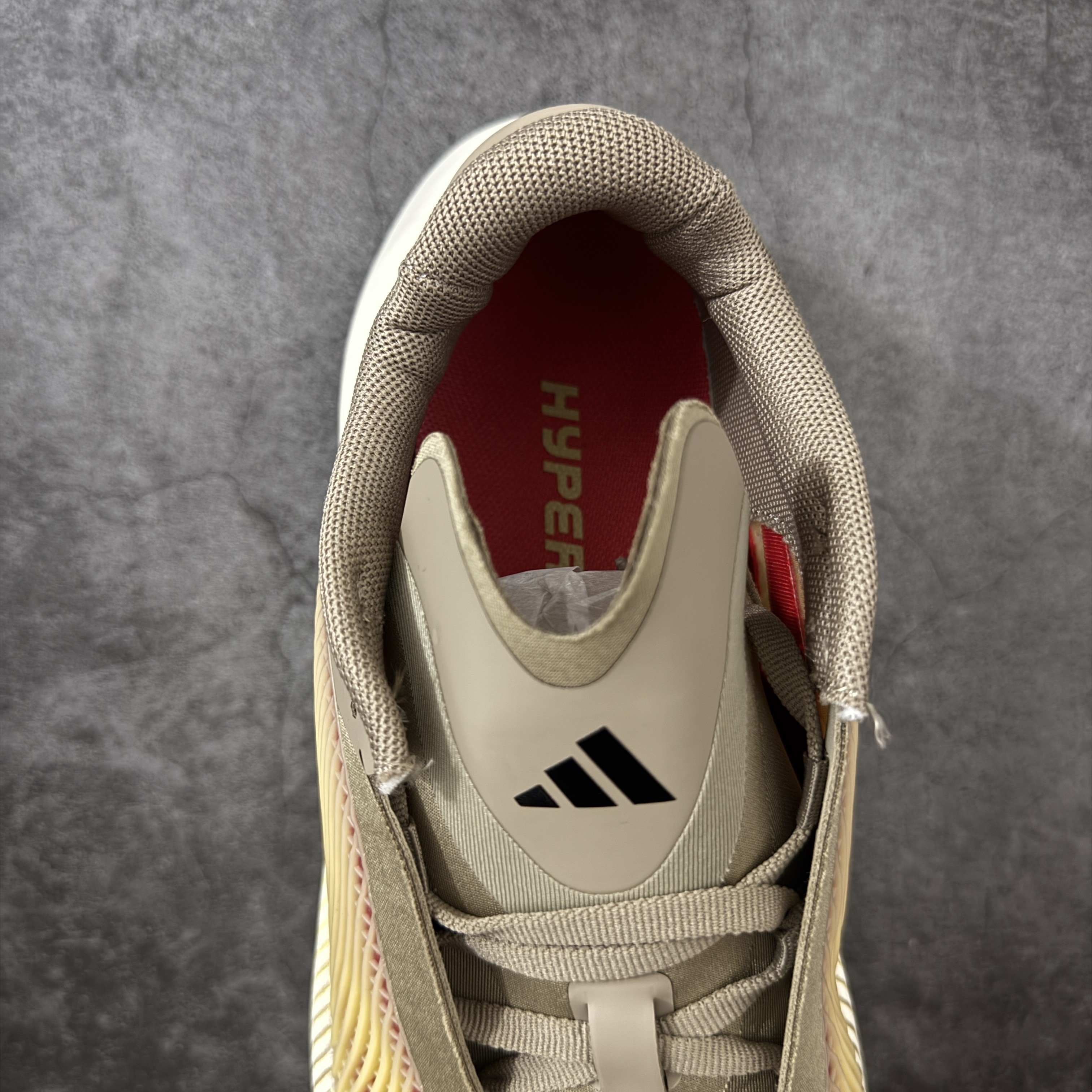 Adidas Hyper Boost Edge KH7429