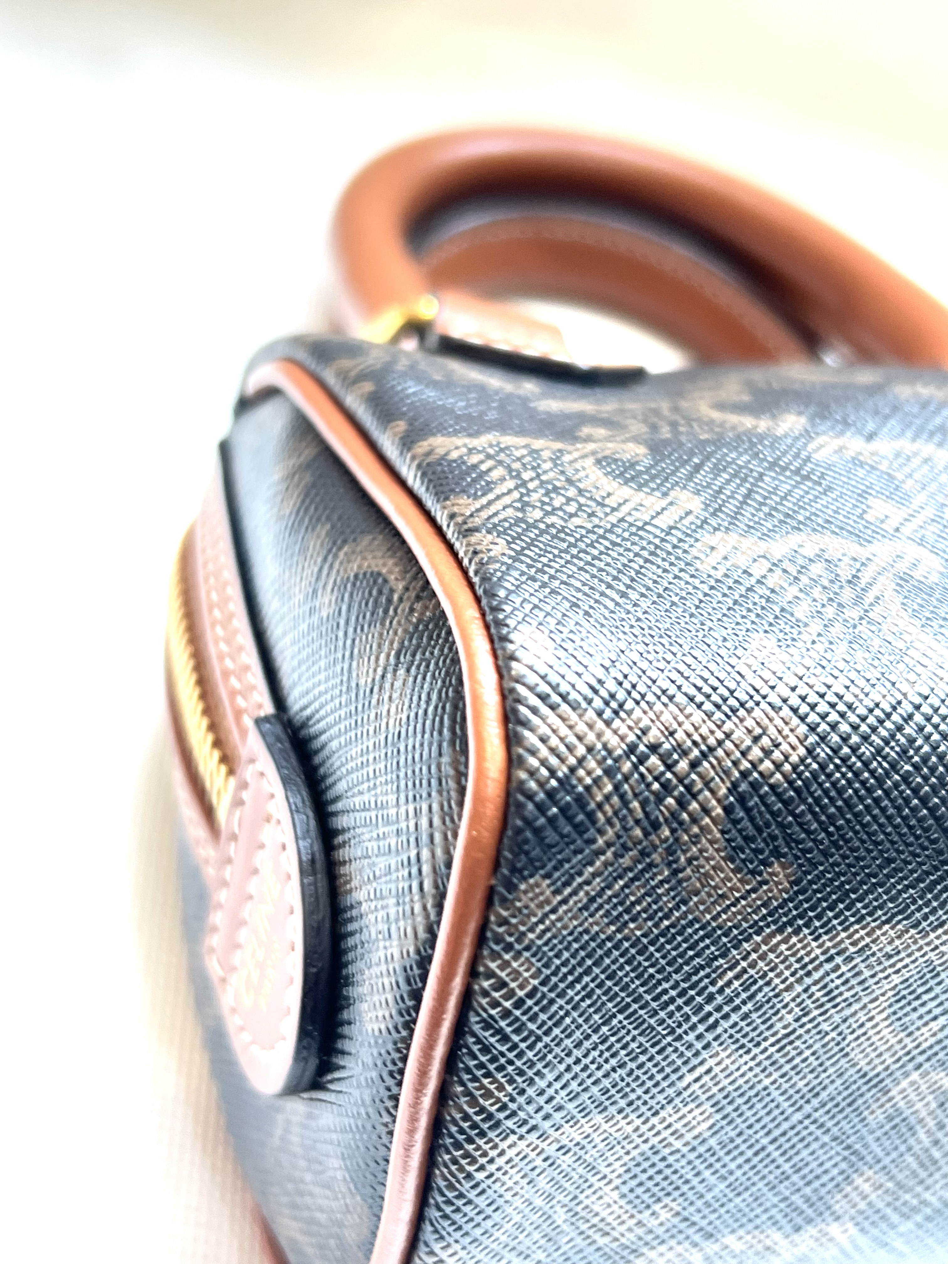 Pre-Owned CELINE Mini Boston Bag / Product Code: 36041636