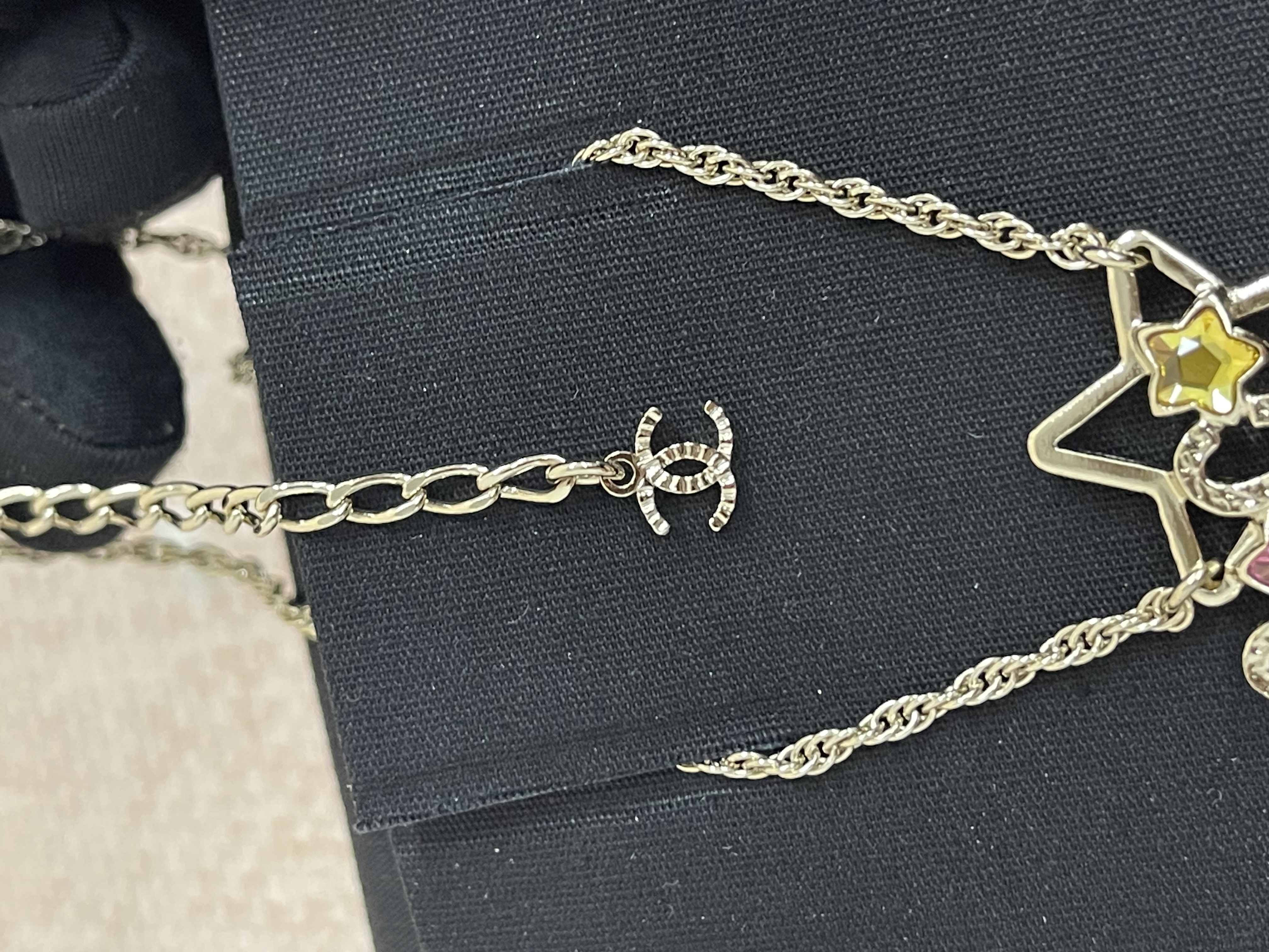 Pre-owned Chanel Necklace / Product Code: 26042406