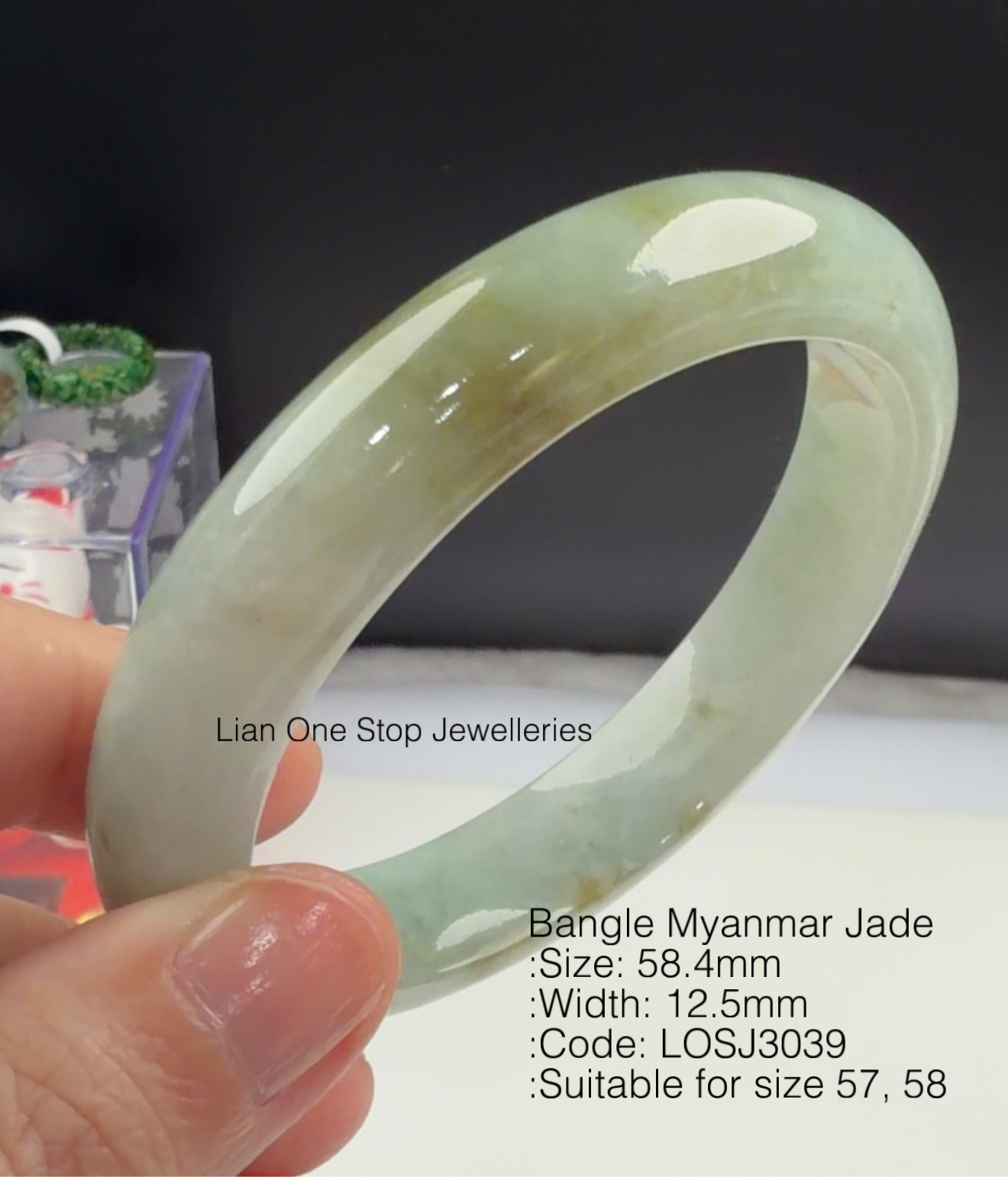 SPECIAL OFFER! 5.84cm Code: LOSJ3039 Bangle Myanmar Jade