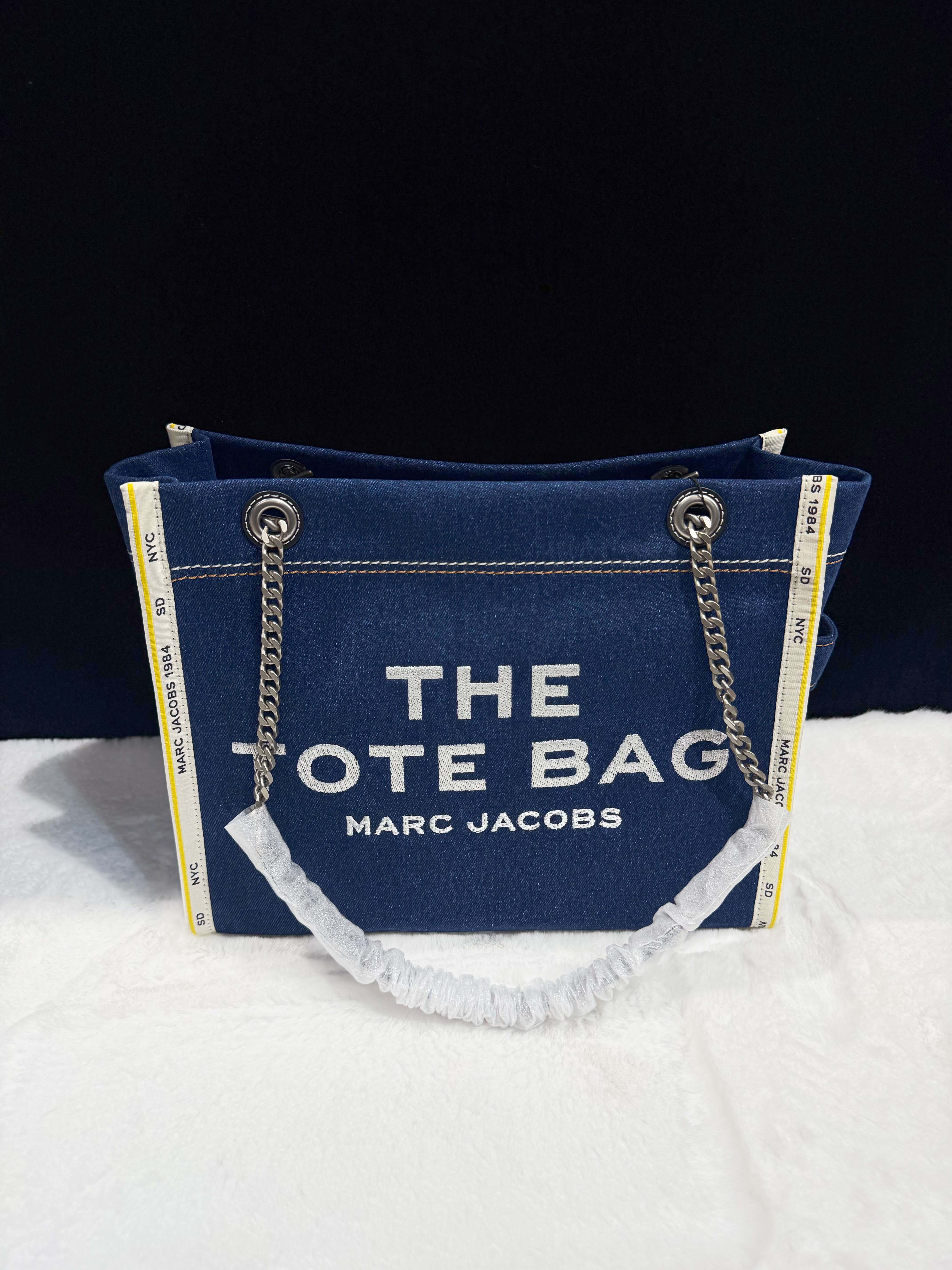 Marc jacobs chain tote M denim