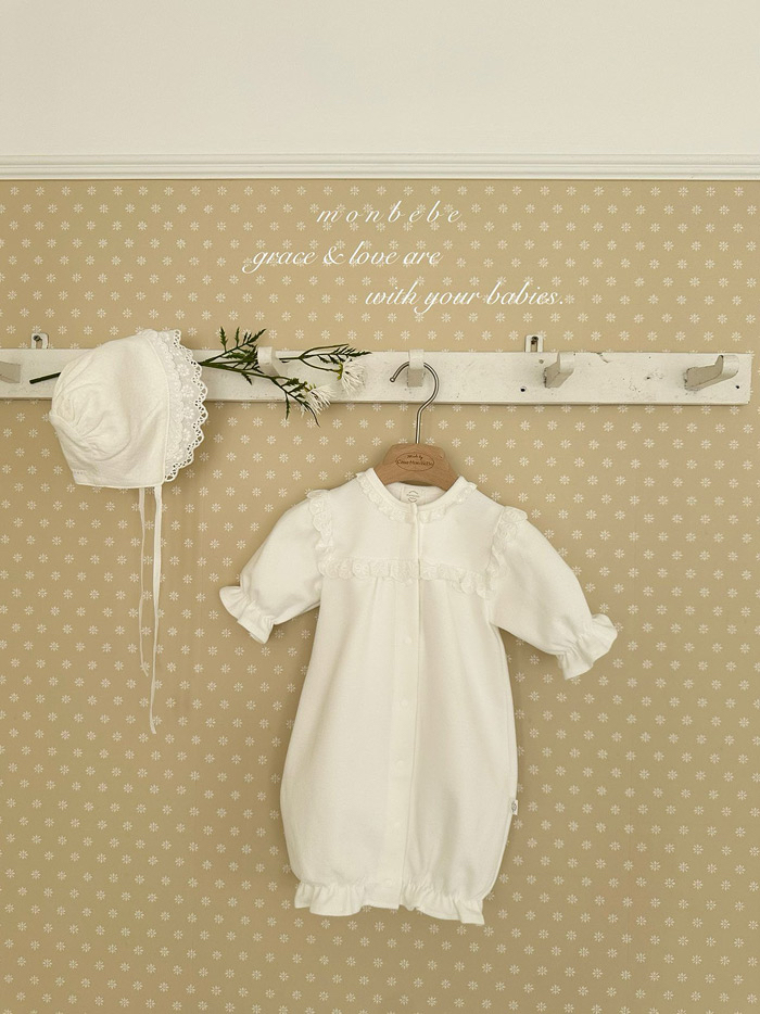 🇰🇷Monbebe suit