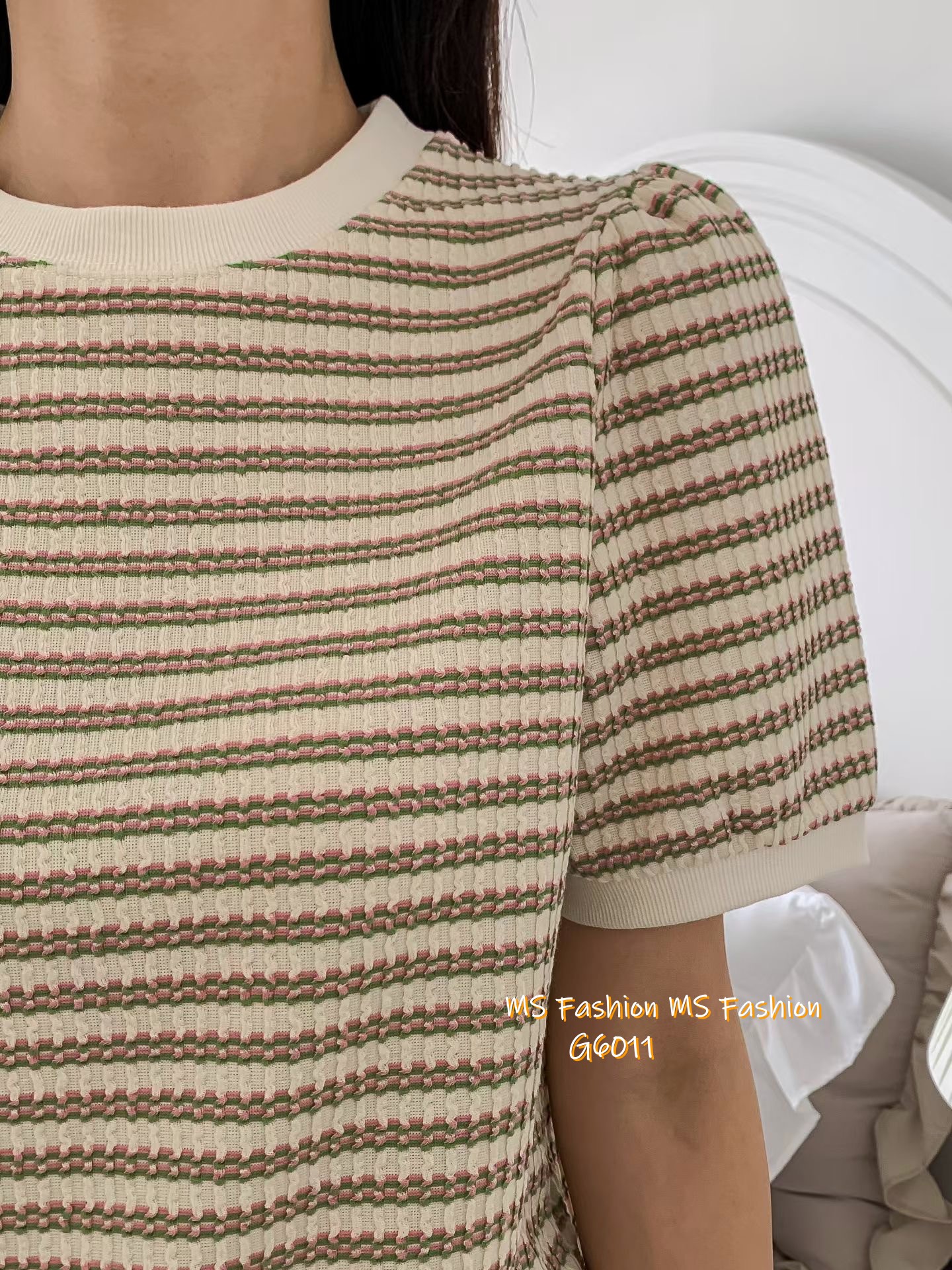 G6011 韓國🇰🇷靚色橫間top