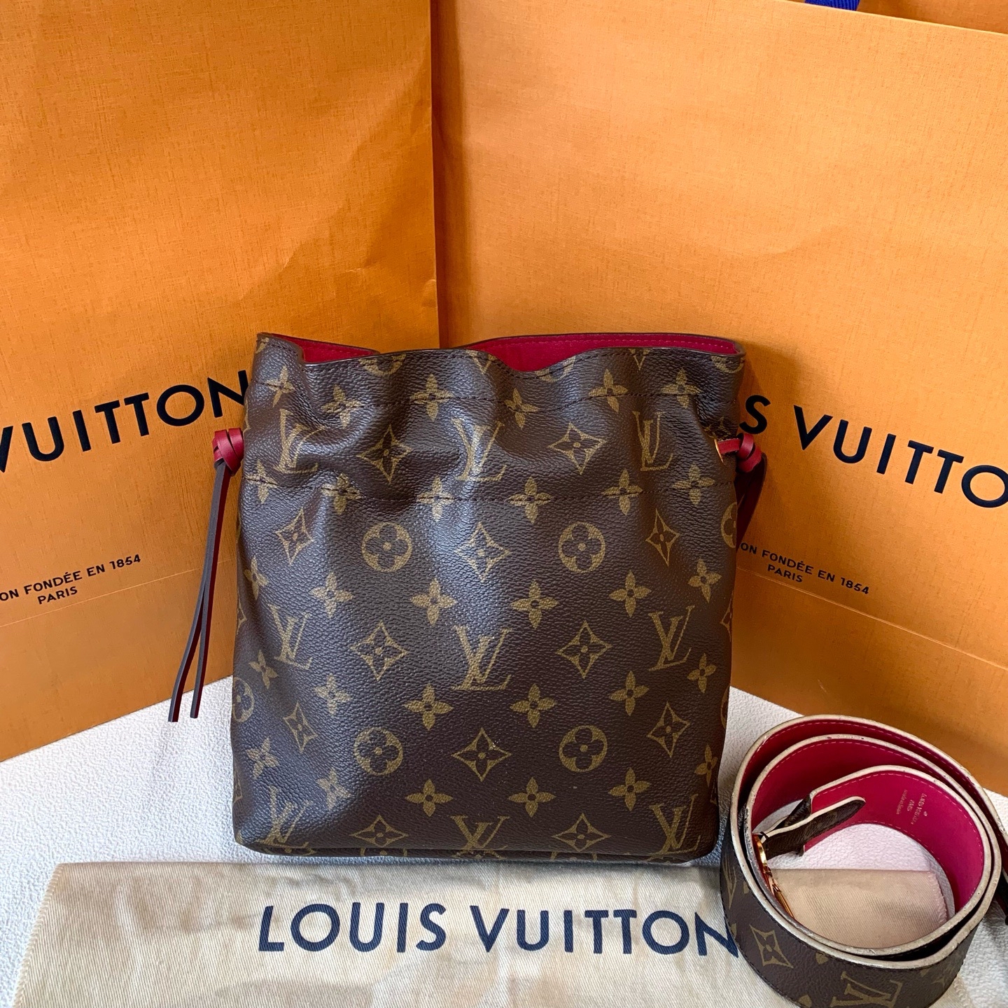 【預訂貨品】LV 經典老花福袋