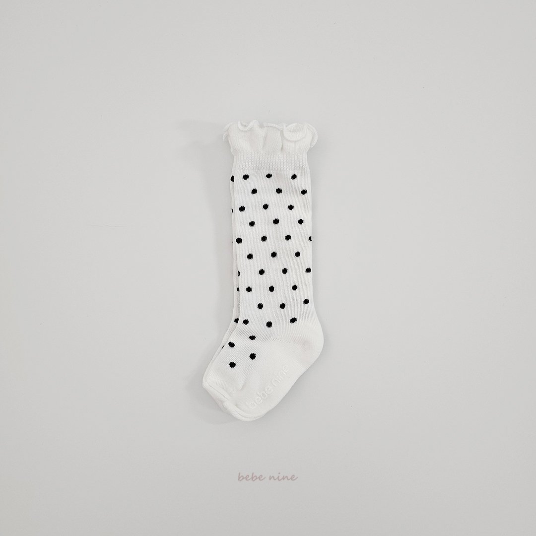 Bebenine Nine Frill Knee Socks Set