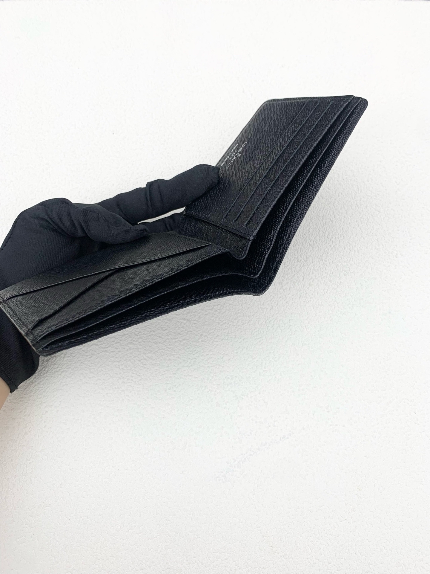 【預訂貨品】LV黑色棋盤男款短銀包