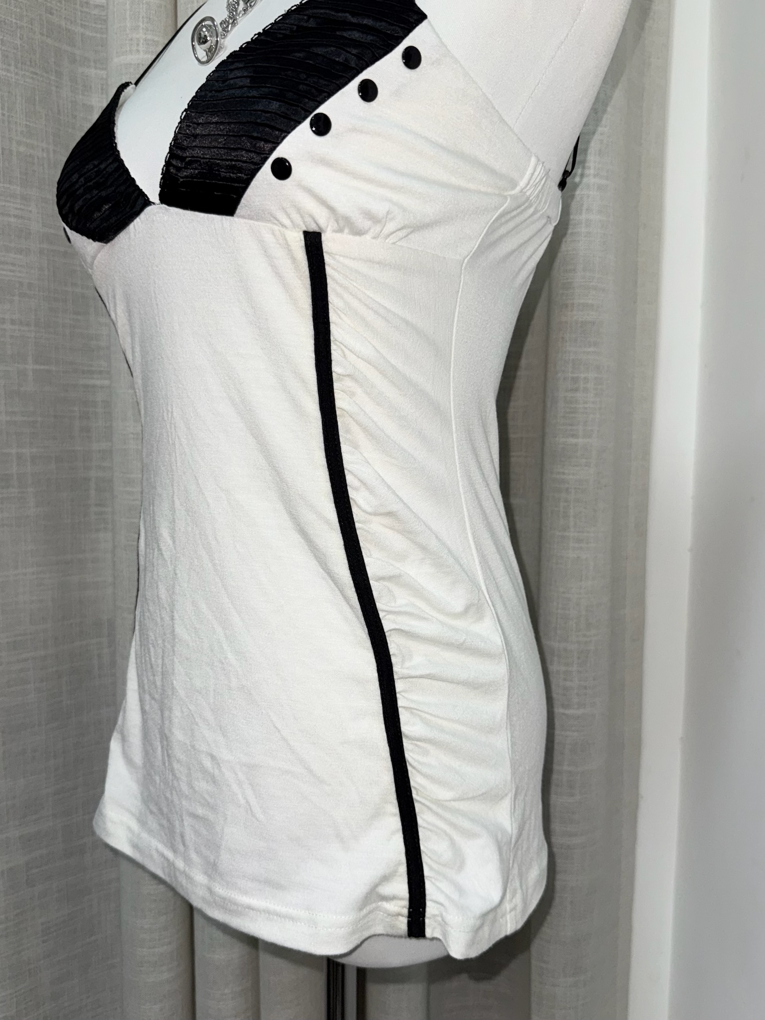 Vintage-Inspired Contrast Piping Mini Bodycon Dress 