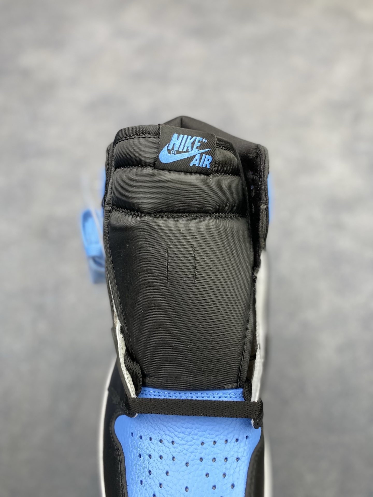 Nike Air Jordan 1 Retro High OG