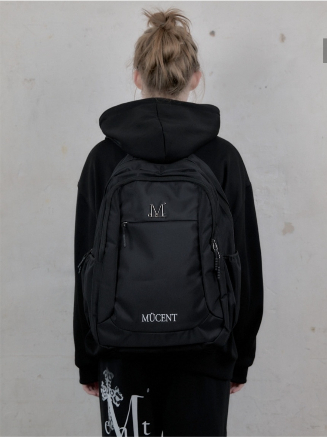 MUCENT Mikey Metal Logo Backpack