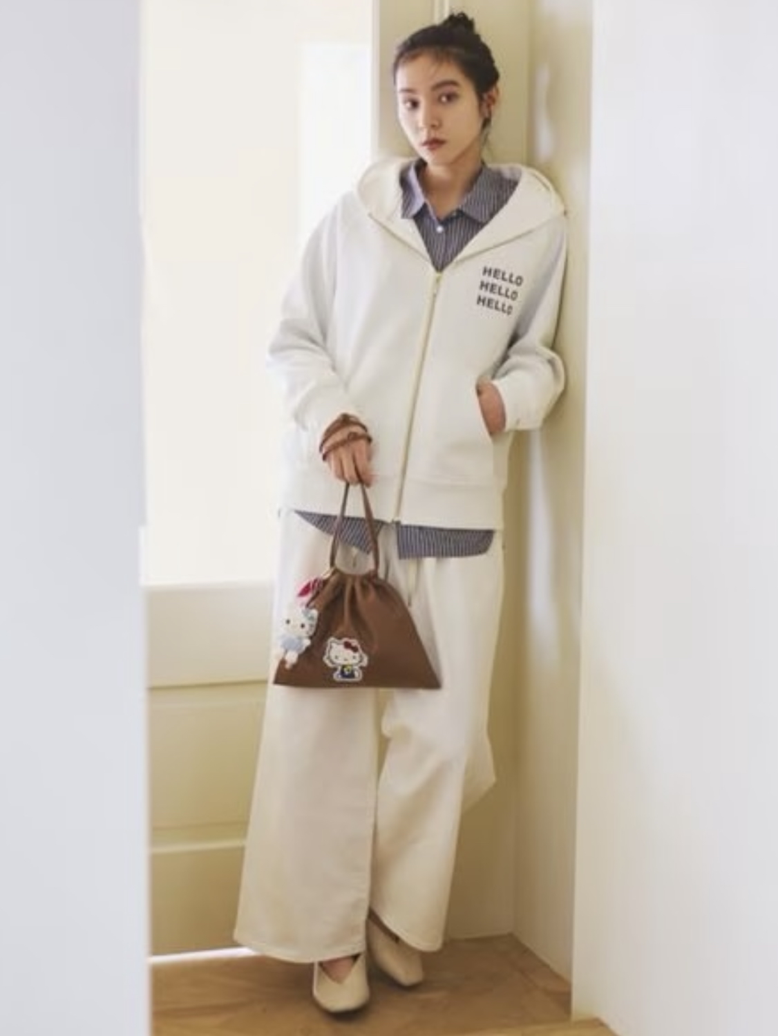 🎌日本直送🎌 Hello Kitty 限定款 束口袋可上肩側孭