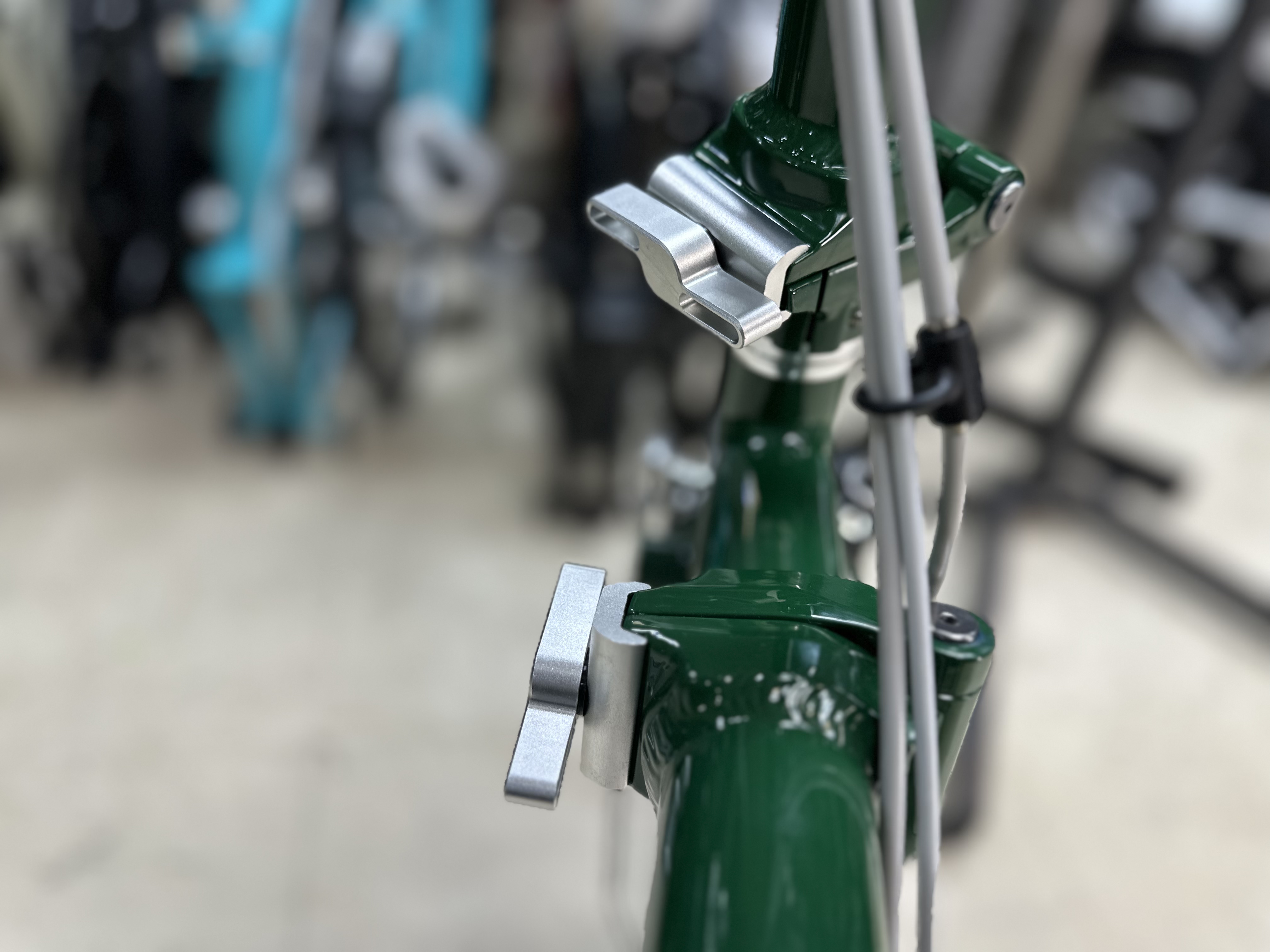 Mint Ai7