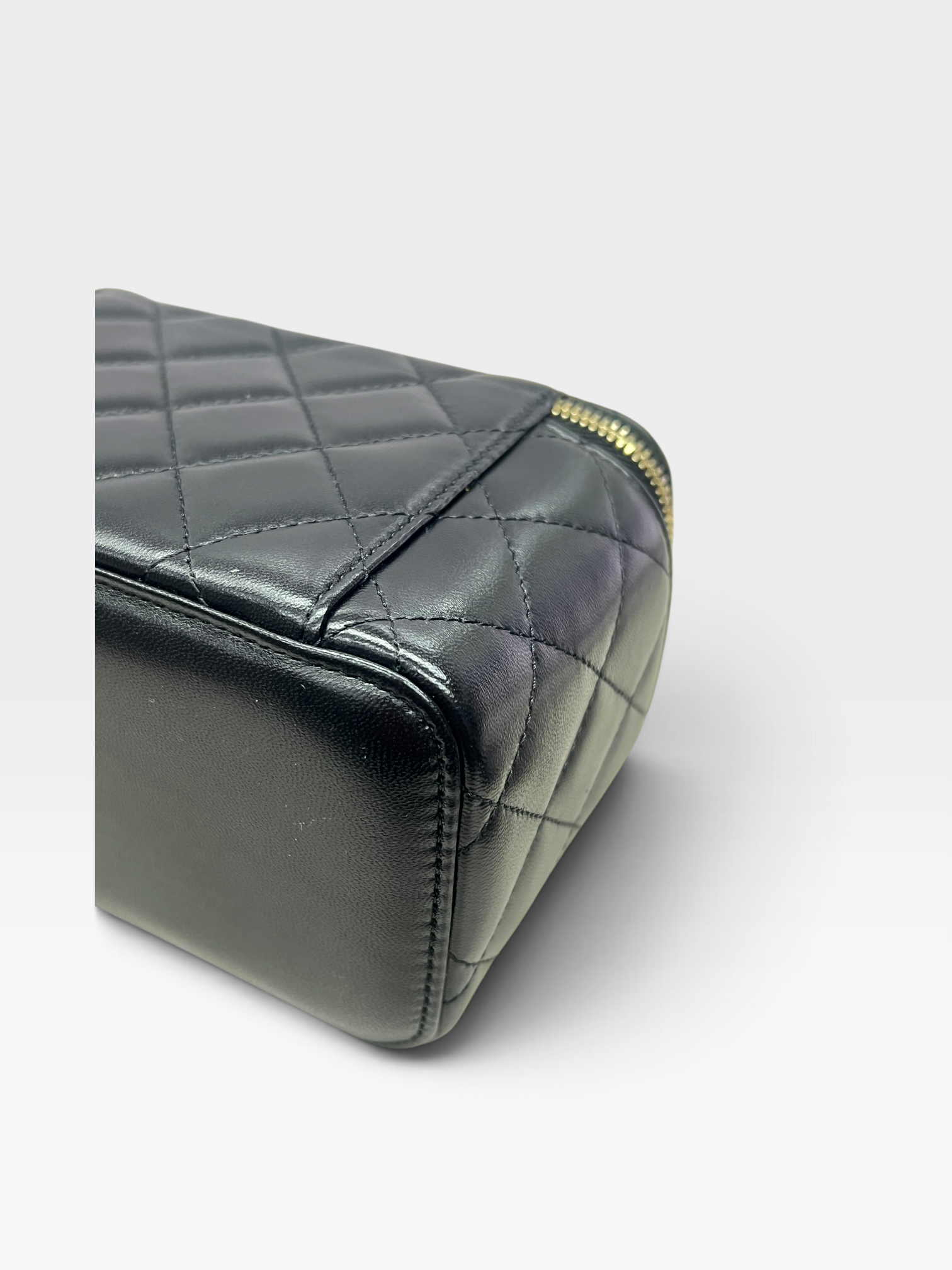Pre-Owned CHANEL Vanity Case / Product Code: 090309