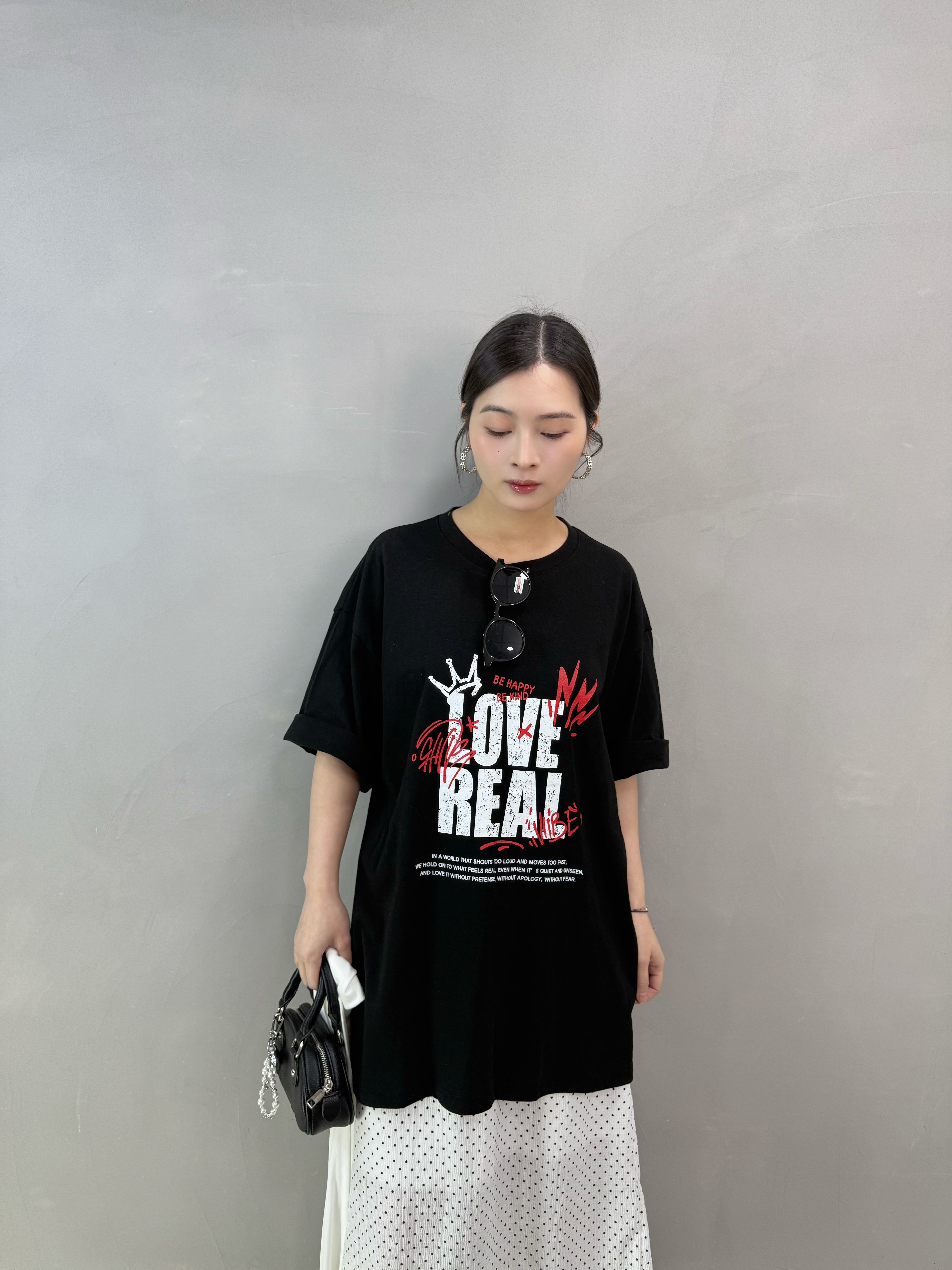 S62 Love real小開叉tee
