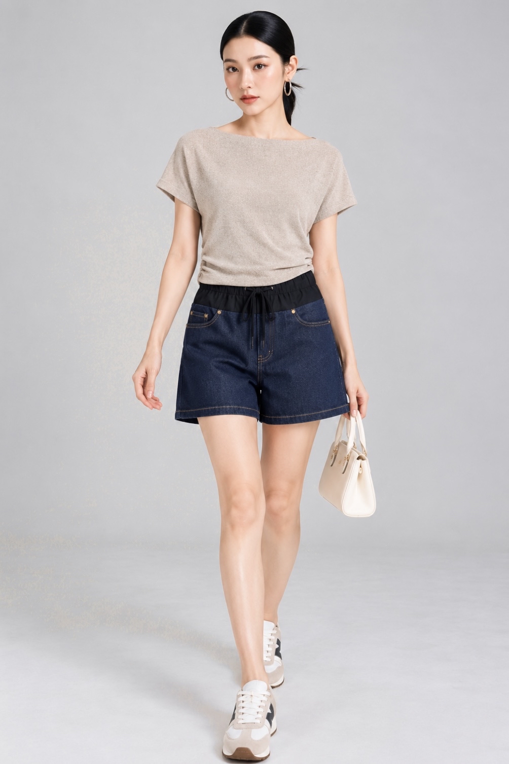 30890-1 Classic Minimalist Short Sleeve Top