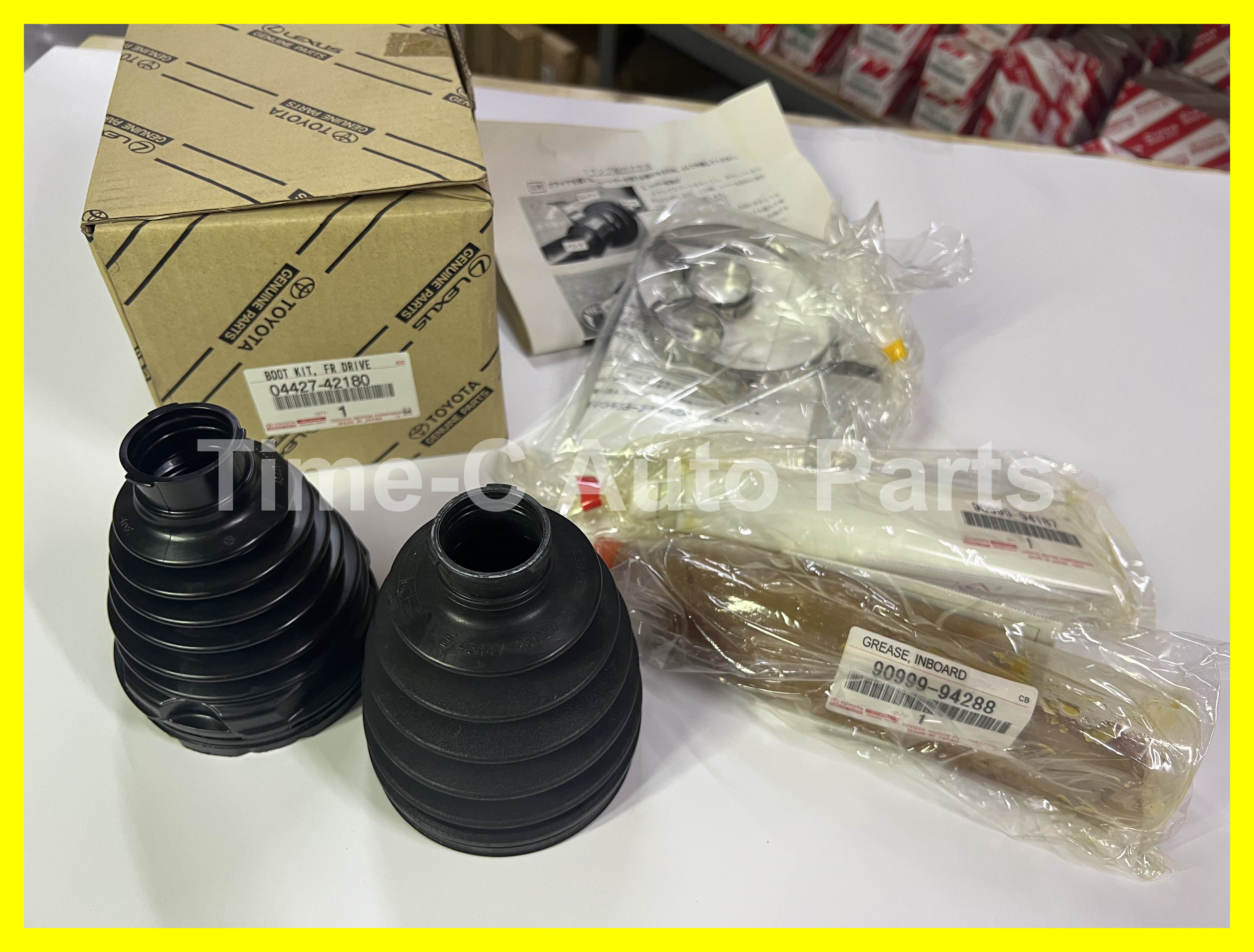 右內外橫什塵蓋 04427-42180 - Toyota Rav4