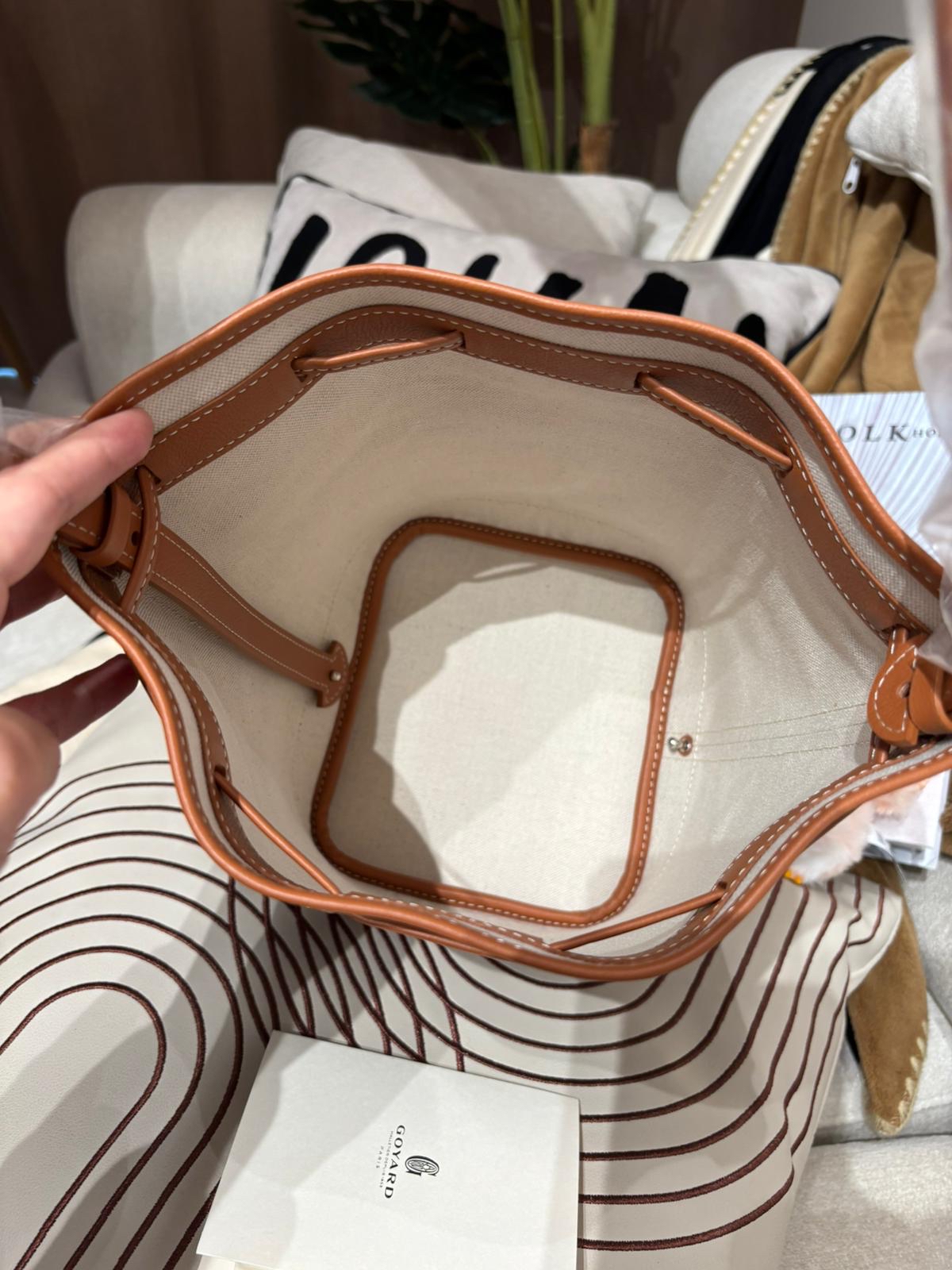 全新 Goyard Petit Bucket Tan 100%Authentic, brand New 全新 ✅收據✅Dust bag