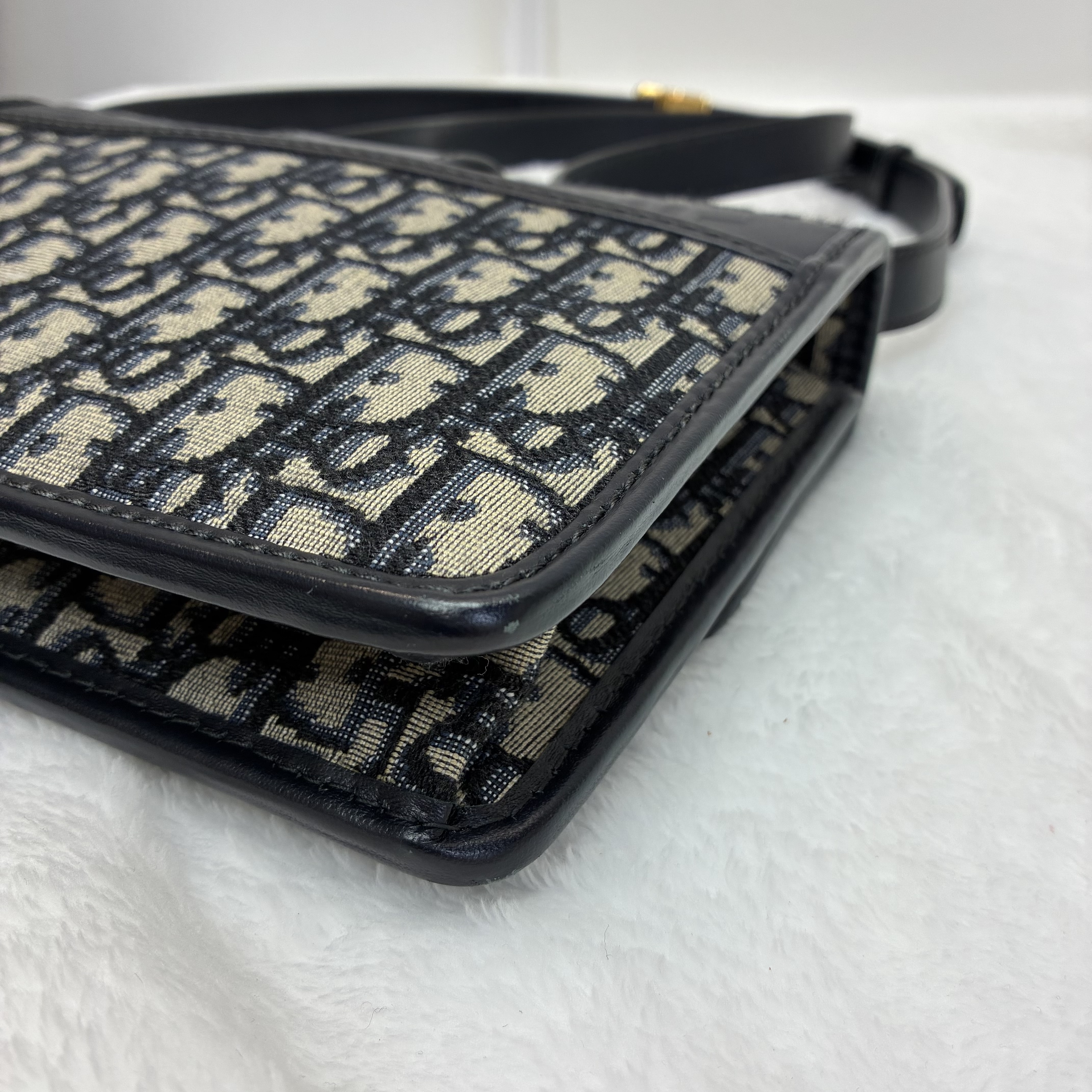 Dior Montaigne 30 老花經典