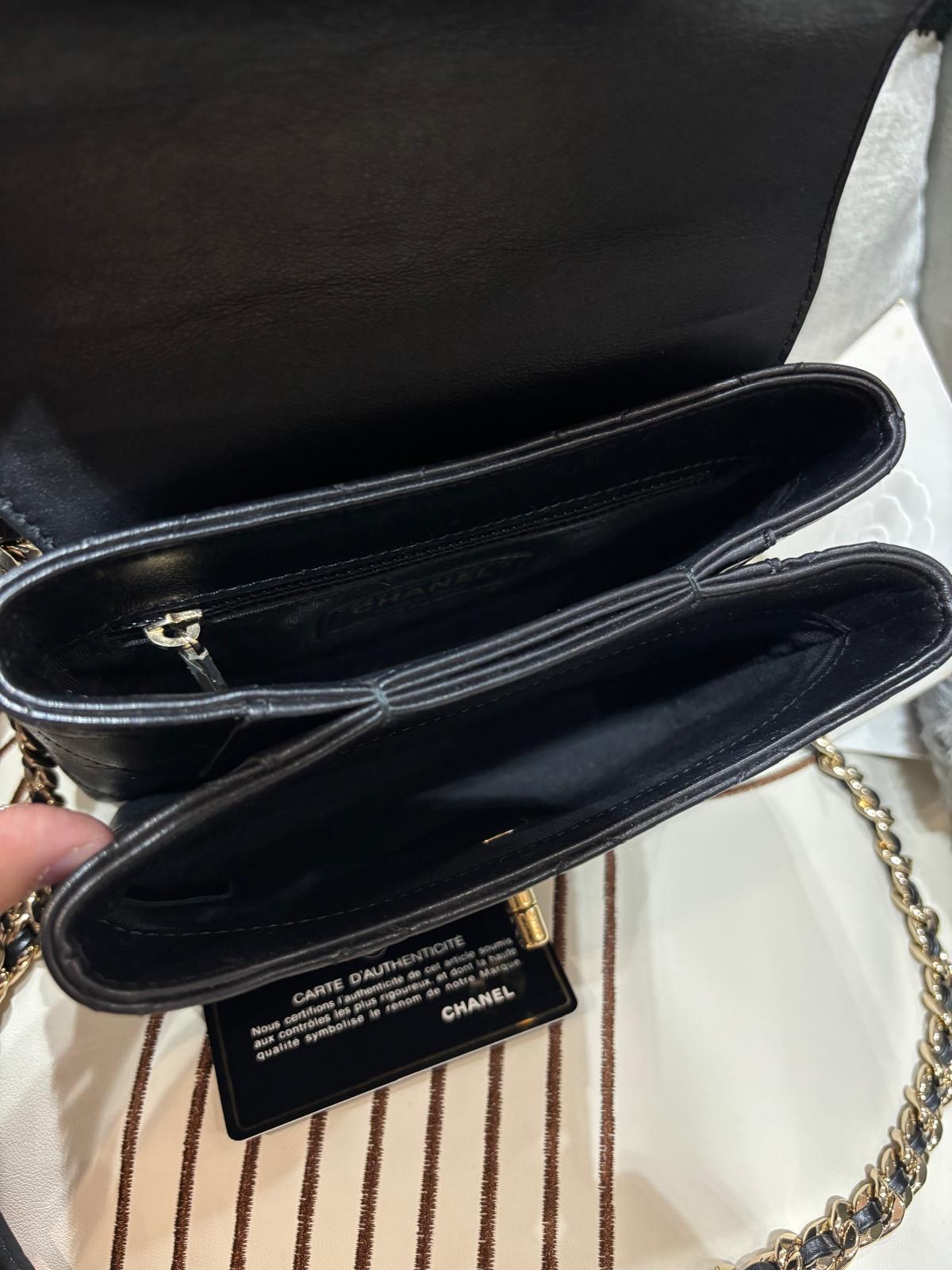 Chanel Top Handle 黑色金扣Crossbody Bag 100%Authentic, 95%New ✅收據✅Card✅Dust bag✅Box