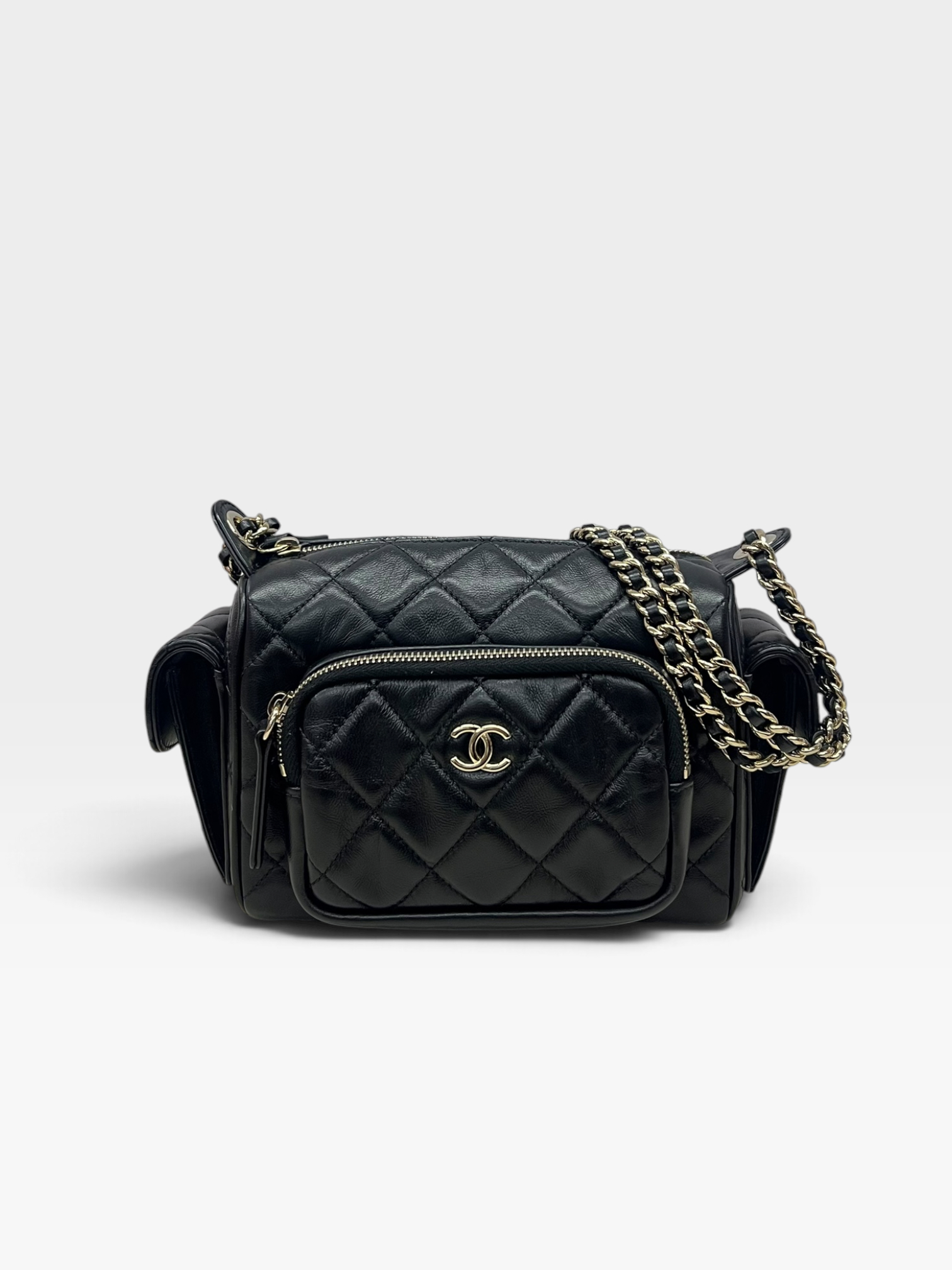Pre-Owned CHANEL Preppy Pocket Camera Bag / Product Code: 092507