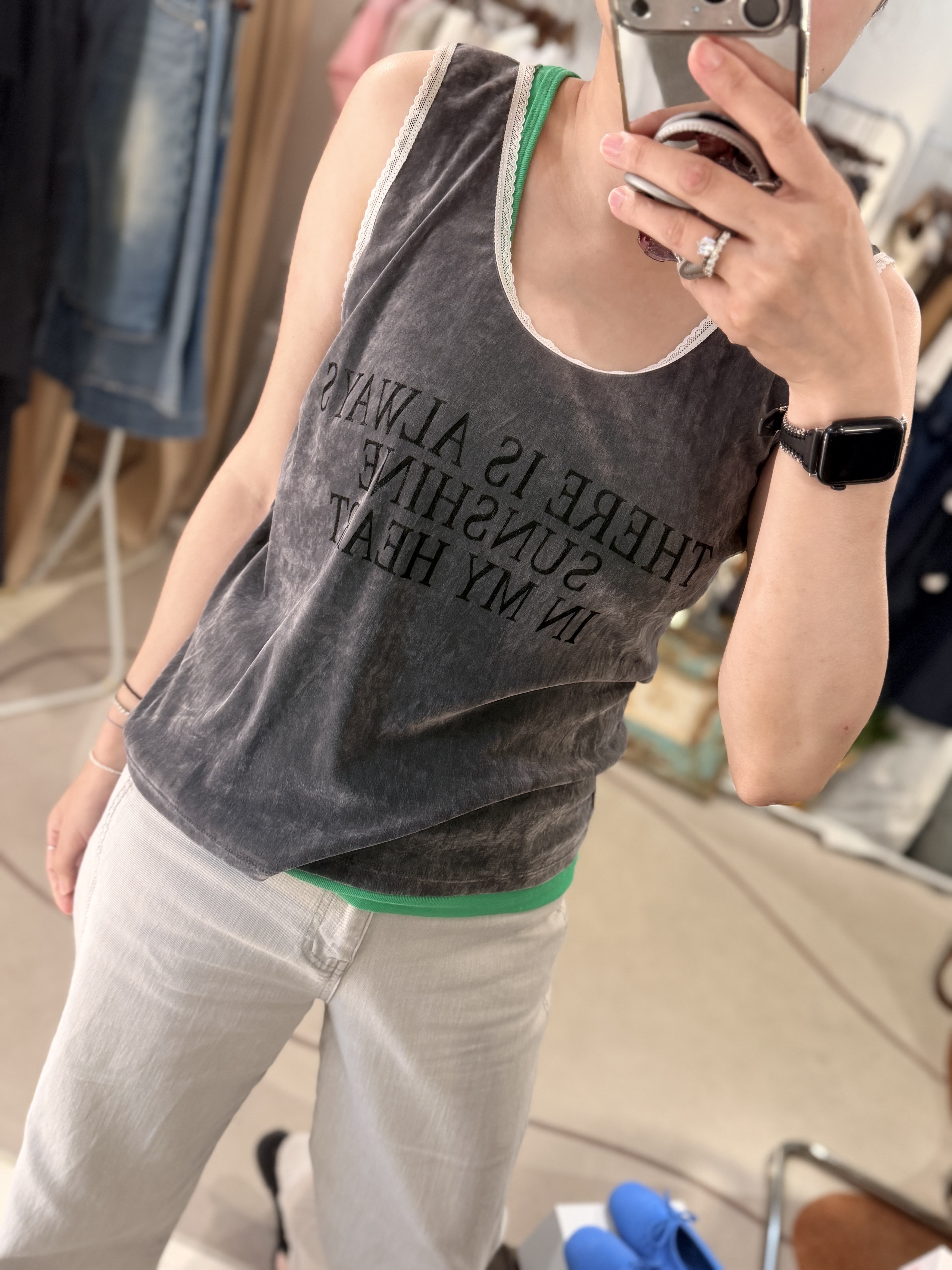 Light velvet vest