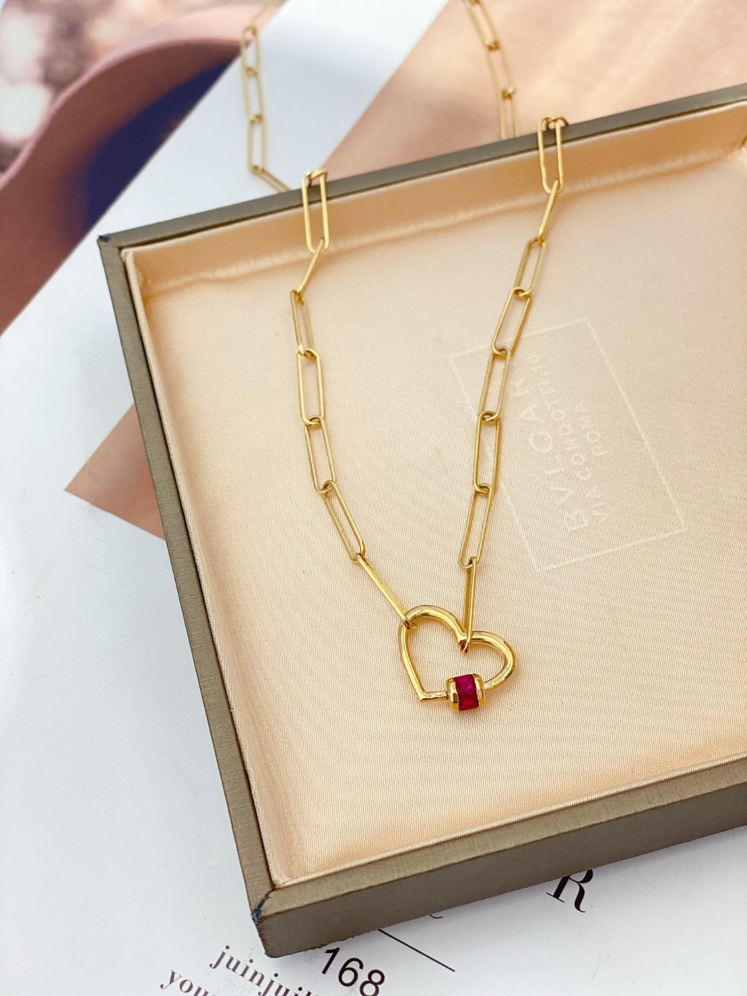 18K 紅寶石金鏈