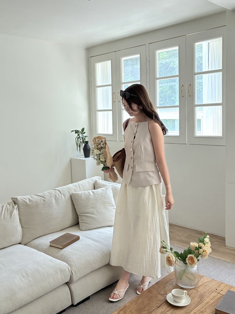 French Muse Vest Dress (Beige)