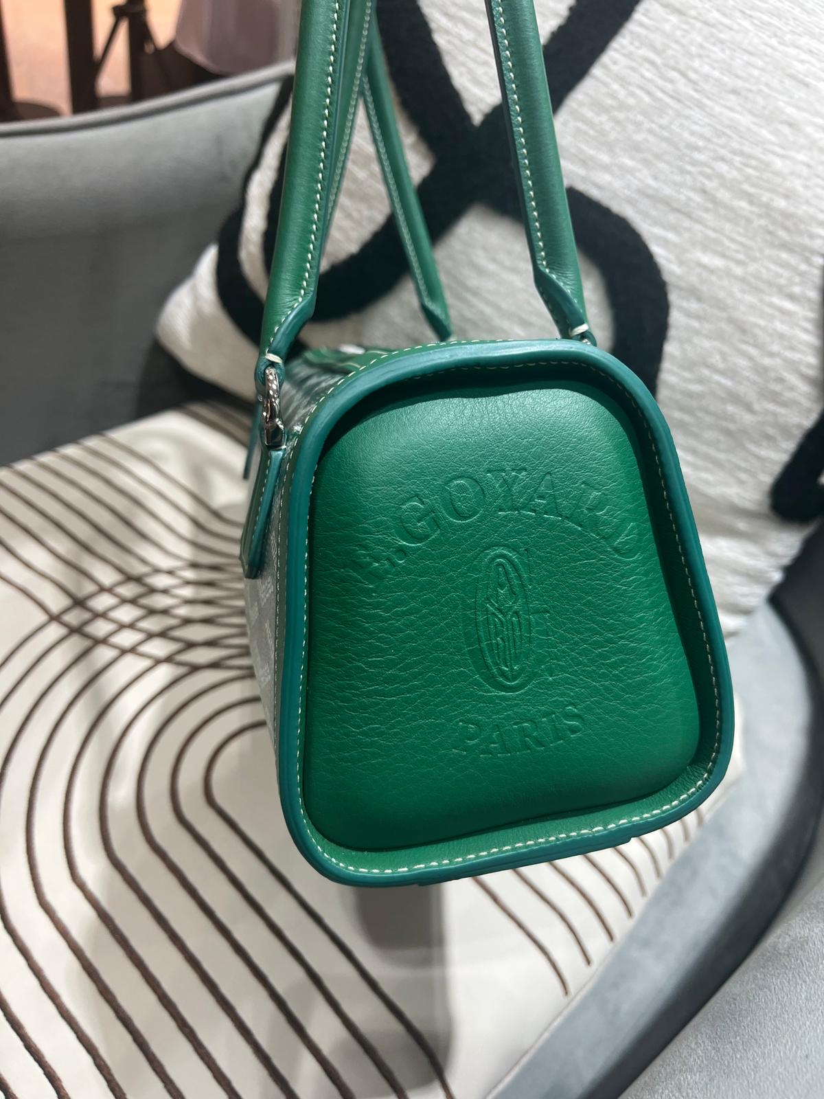 全新 Goyard Bonbonnière bag East-West 法棍包 100%Authentic,100%new 全新☑️Dust bag