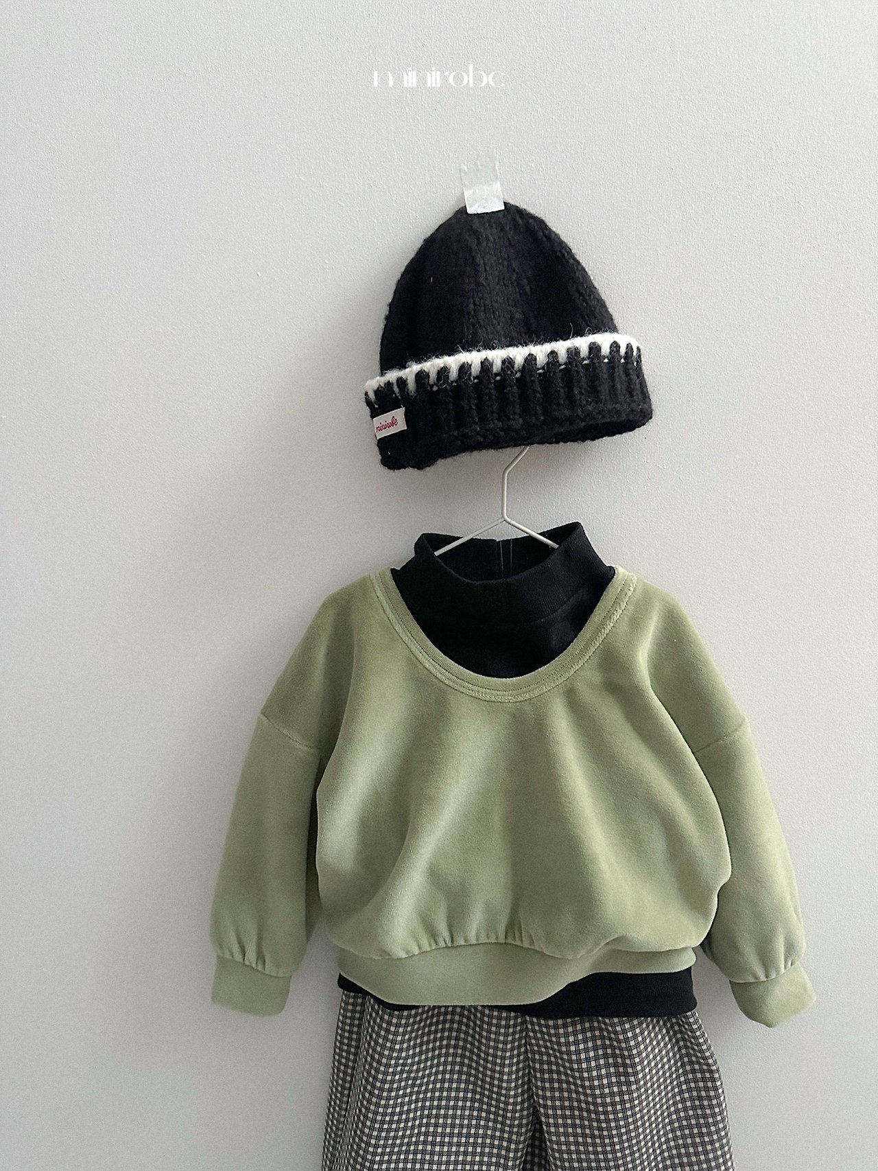 Mnirobe | eyelet turtleneck tee
