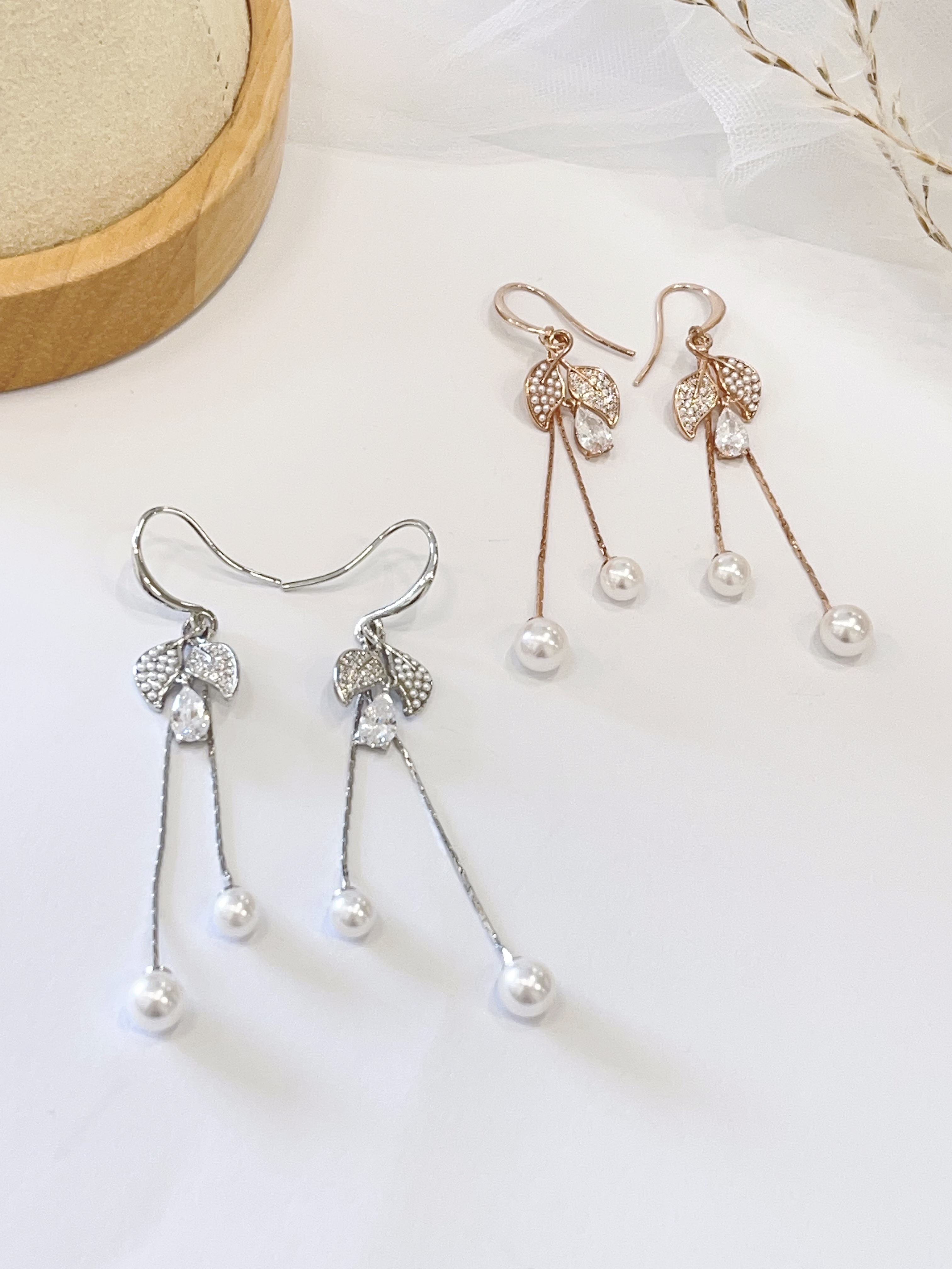 叶子状珍珠双流苏耳环