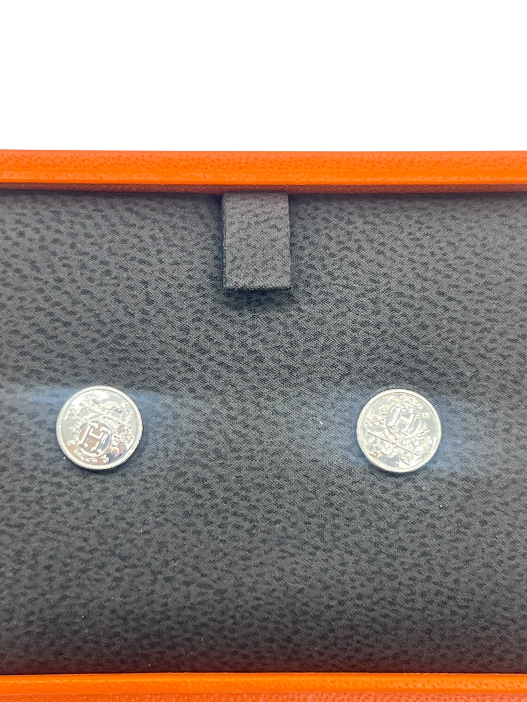 Pre-Owned HERMÉS Earrings / Product Code: 061419
