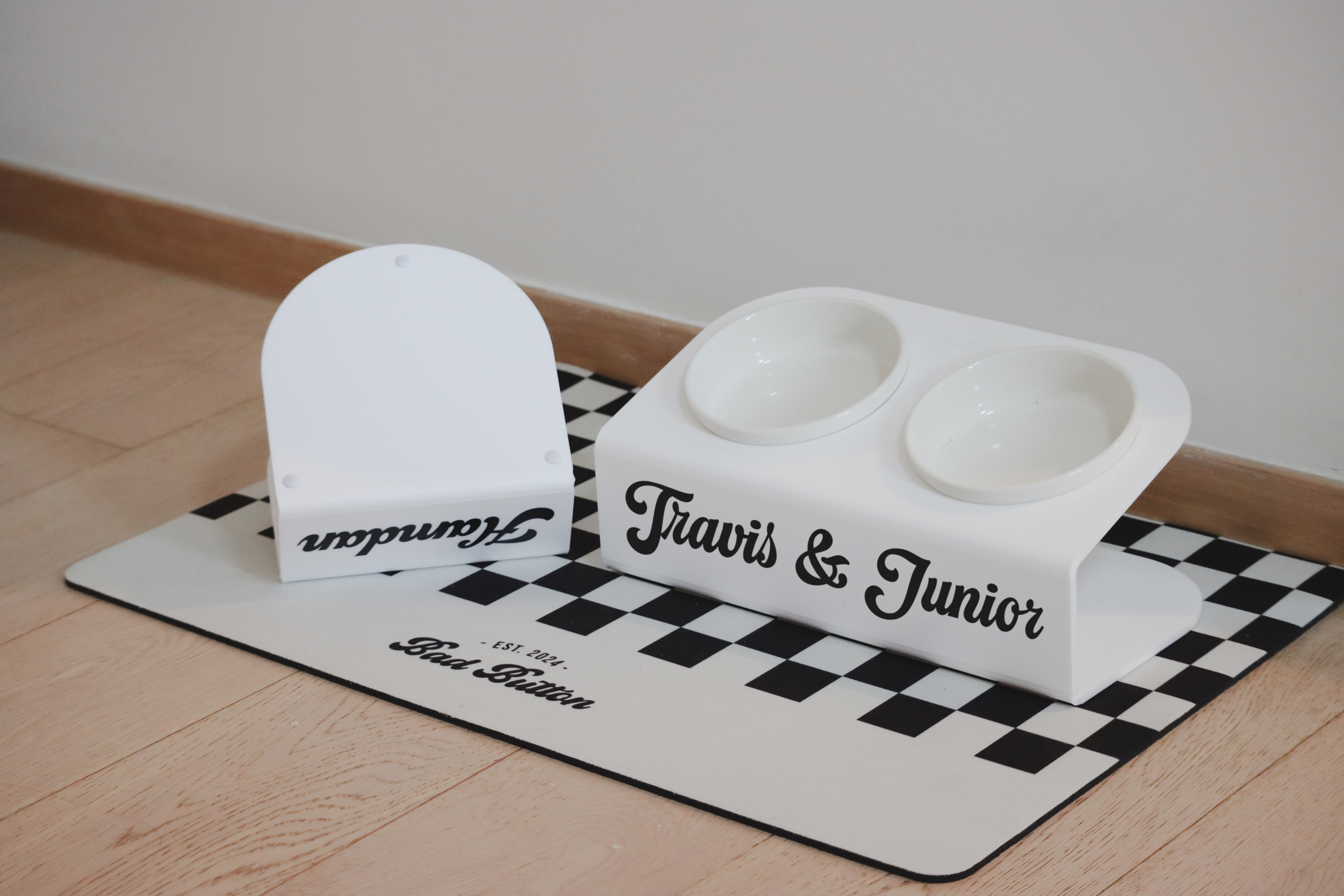 【客製寵物碗架 1.0  - 貓及小型寵物】