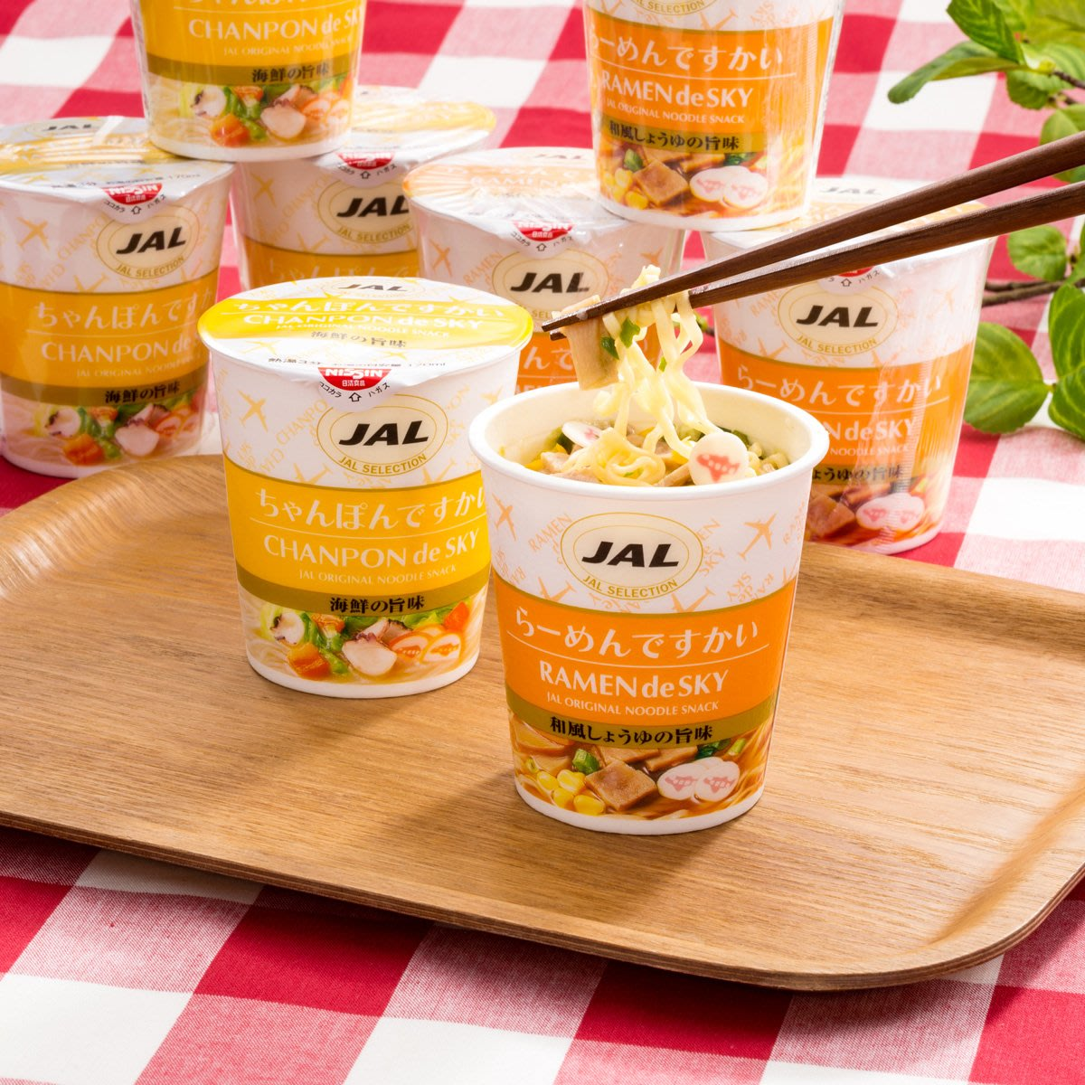 日本製 日清 JAL日本航空聯名杯麵 (15入/箱)