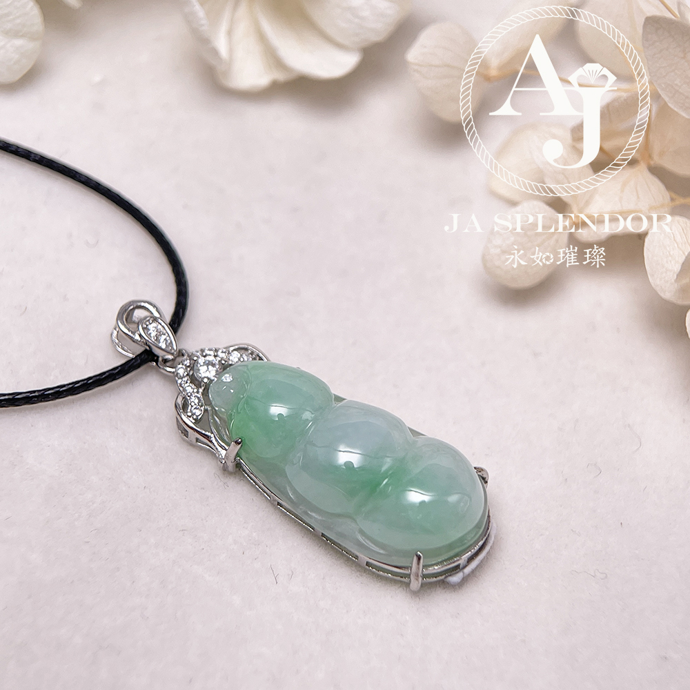 JNS-62 天然翡翠A玉 膠潤細糯化白底青四季平安福豆吊墜