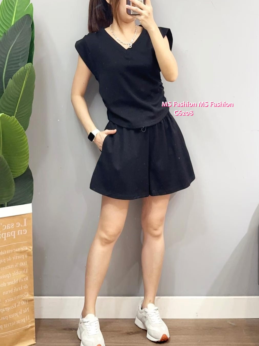 G6208 韓國🇰🇷V領top+短褲Set