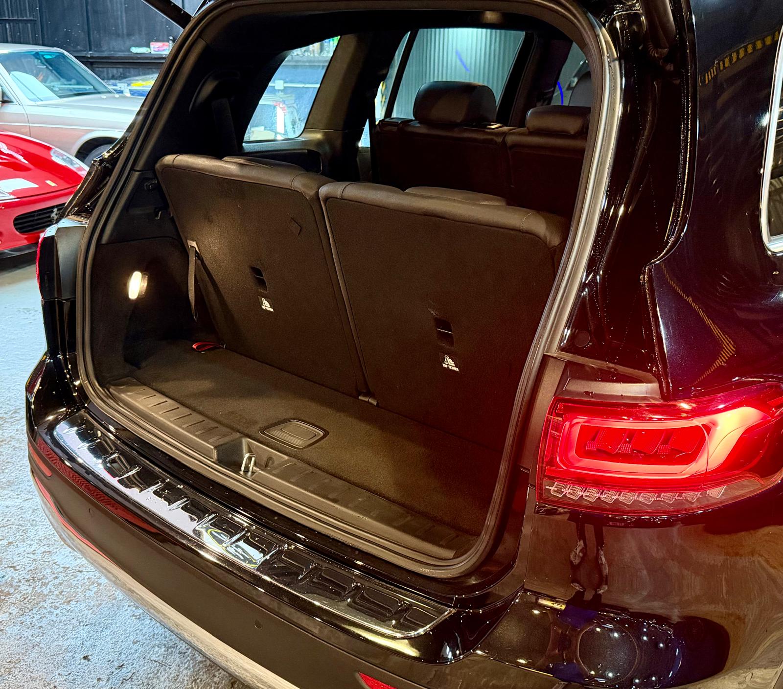Mercedes-Benz GLB250 4 MATIC 2020