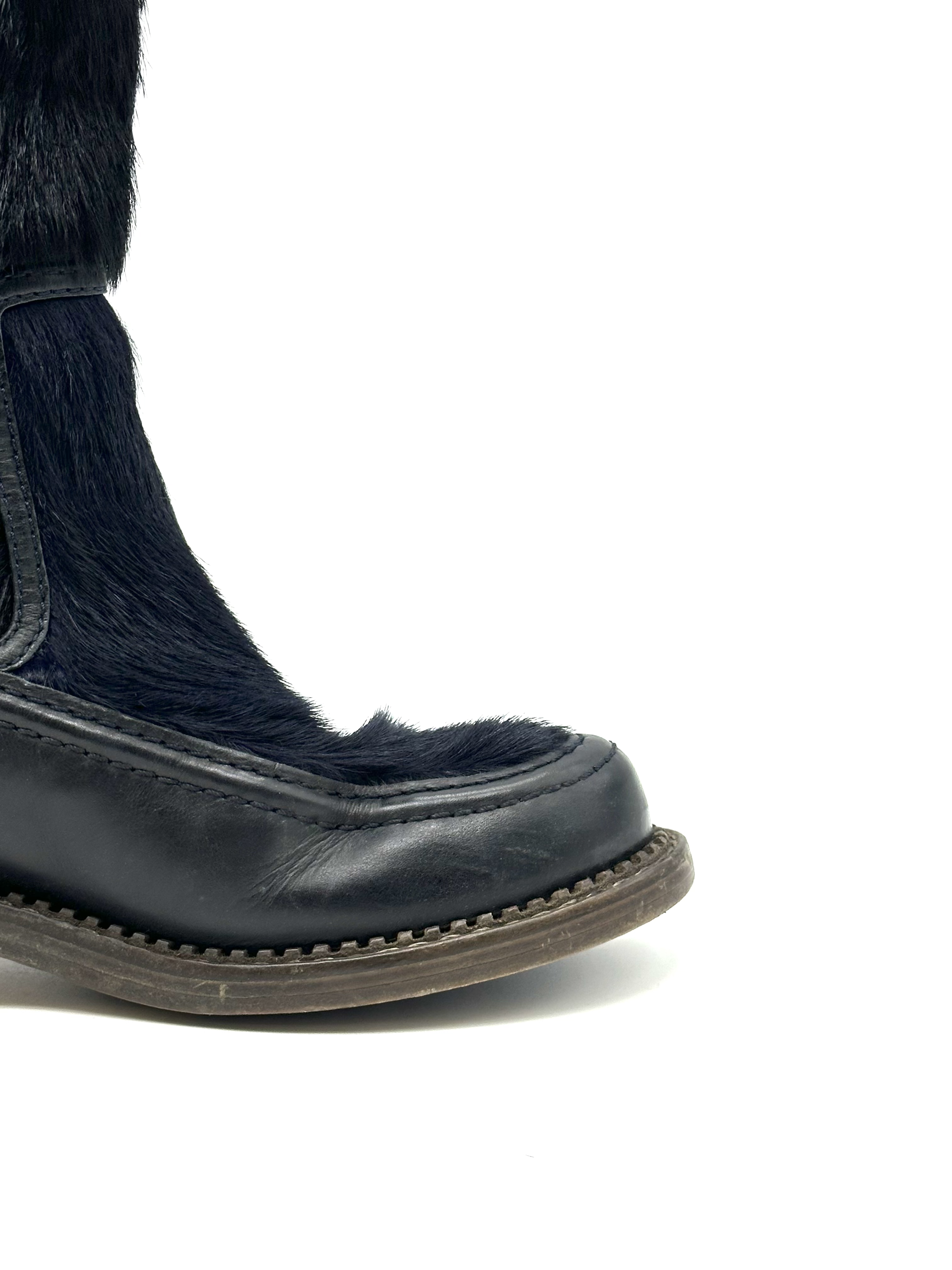 Pre-Owned Chanel Pony-style calfskin riding boots / Product Code:  26040409