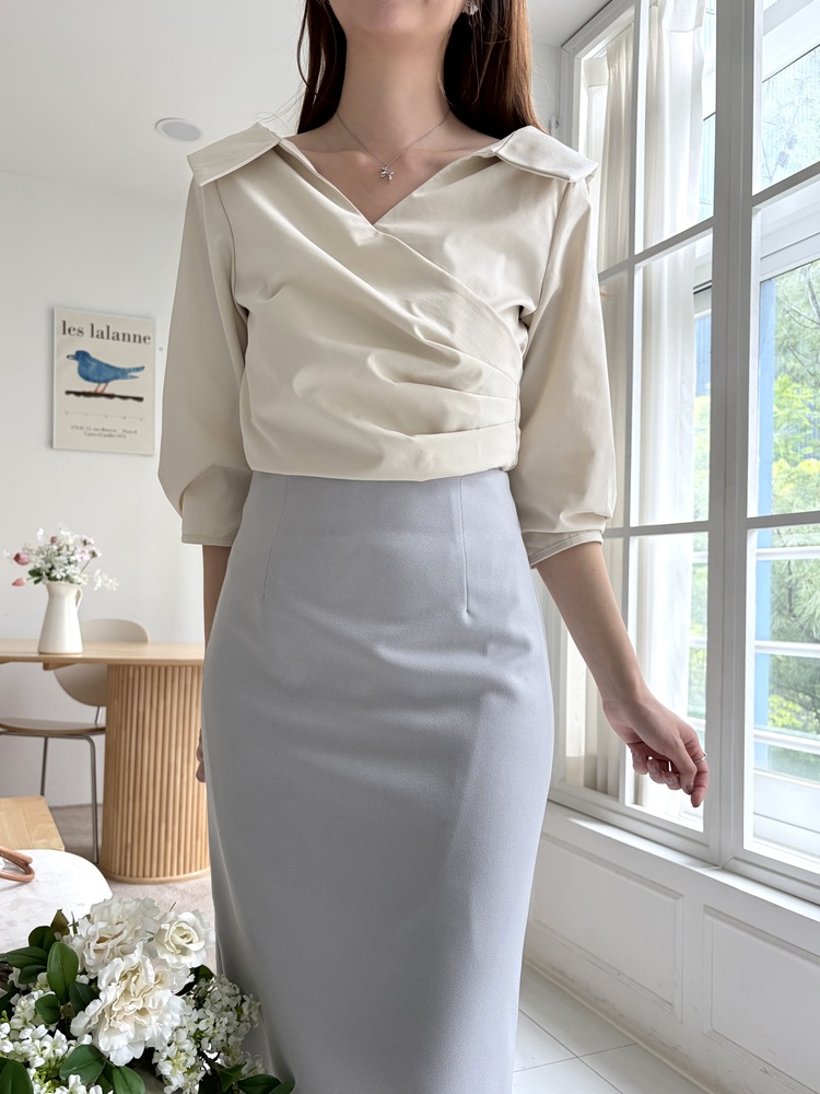 Leonie Tailored Midi Skirt (Misty Blue)