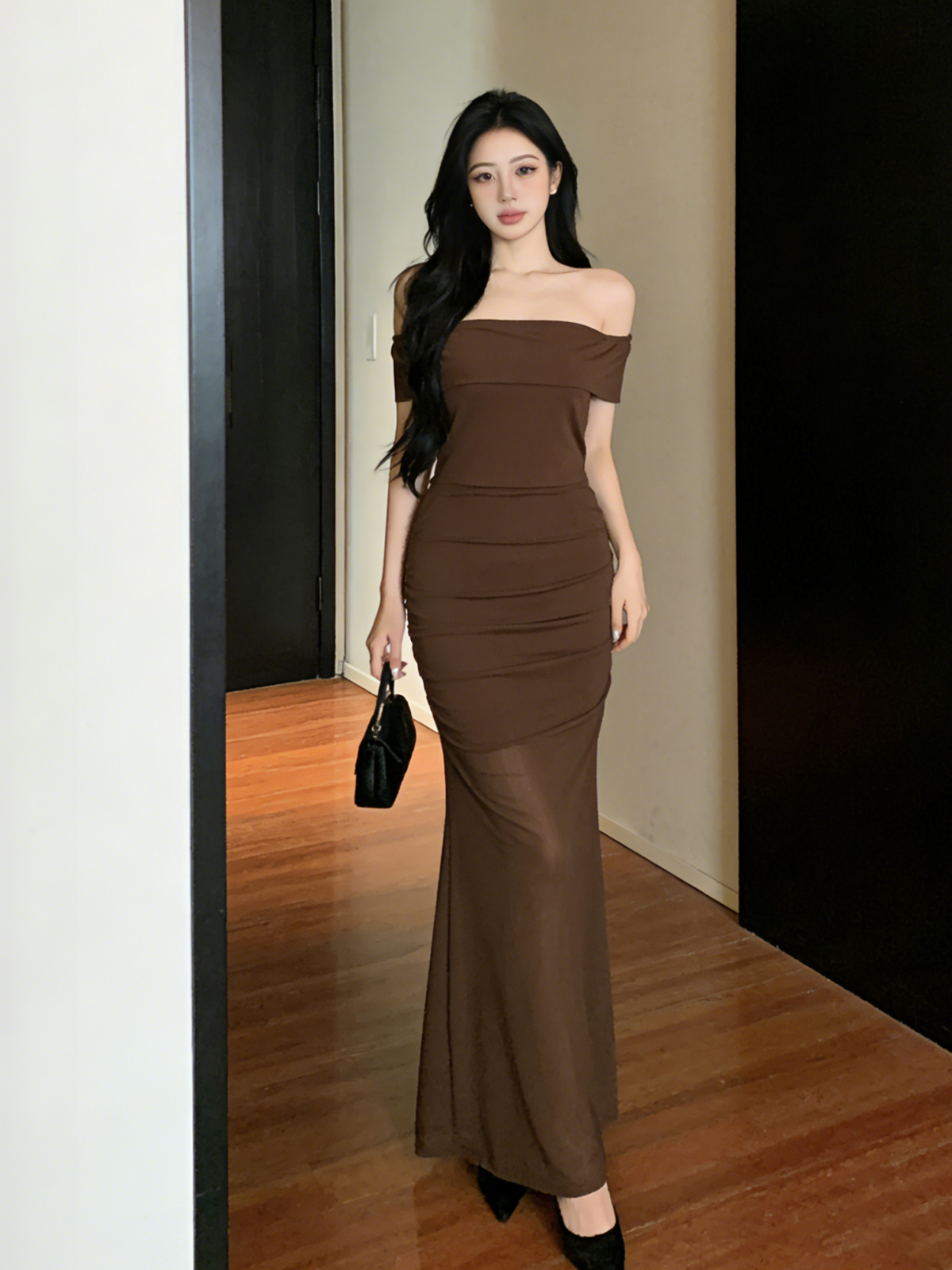 Noir Veil Off Shoulder Set M160