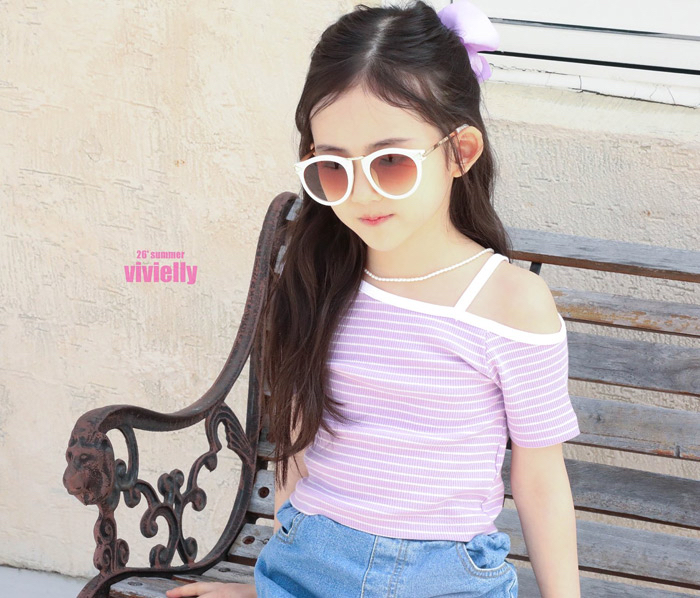 🇰🇷Vivielly tee