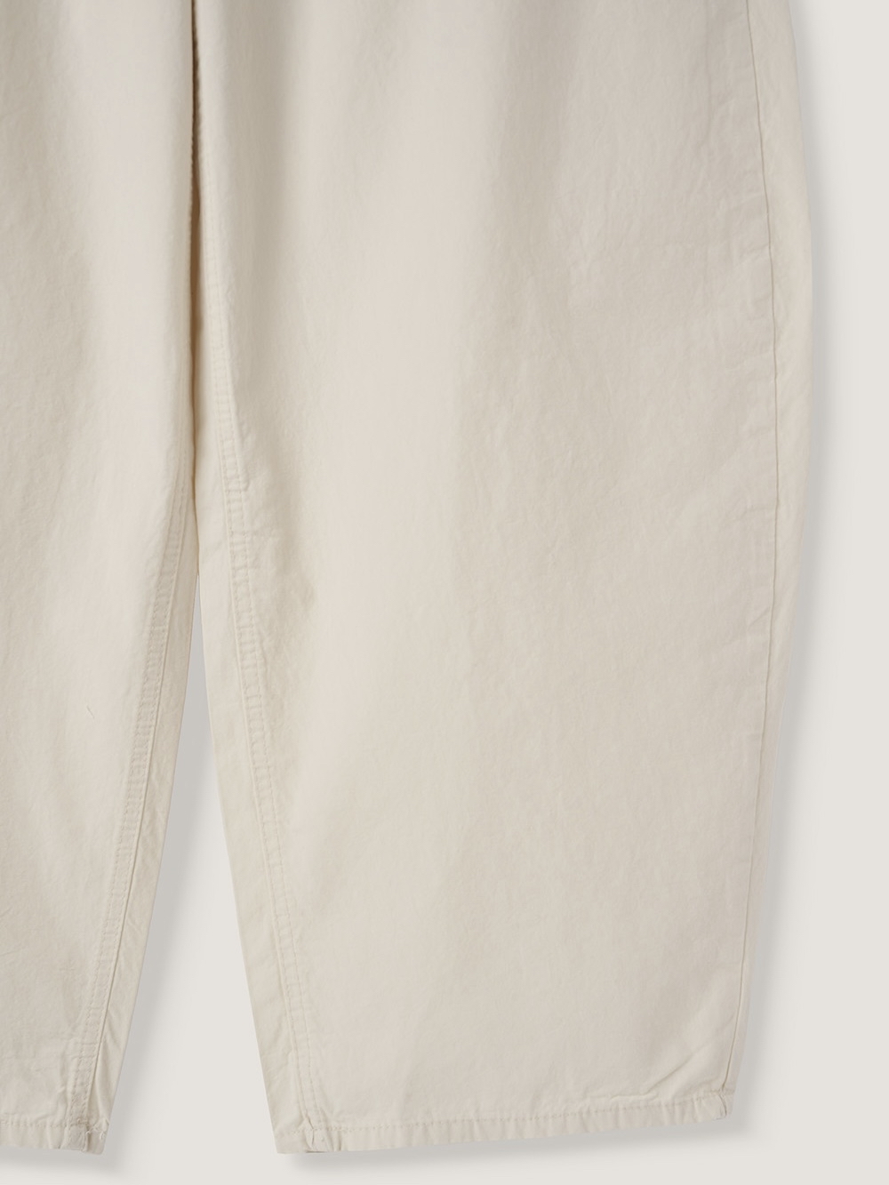 Floral Back-Ribbon Balloon Pants