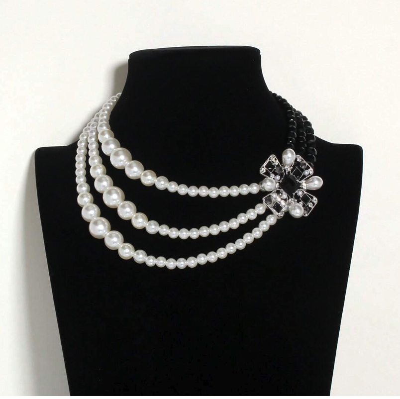 Statement B&W Pearl Necklace
